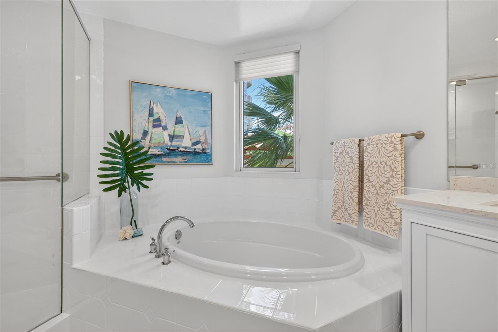 VINOY PLACE CONDO - Residential Lease