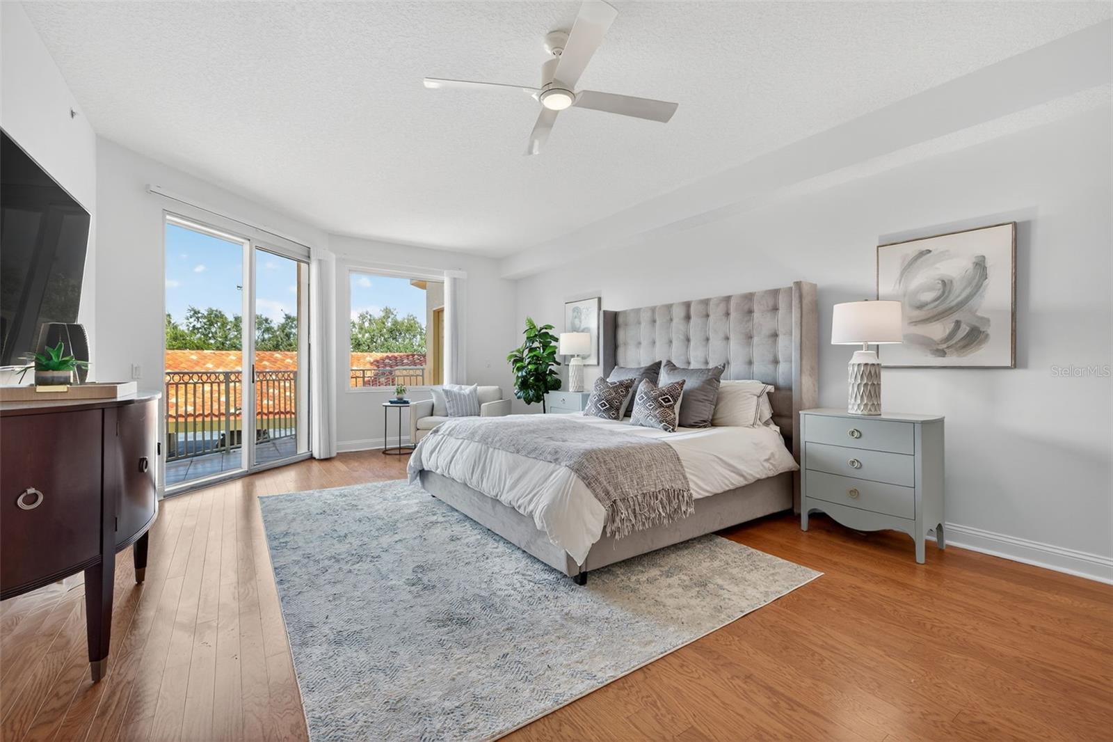 VINOY PLACE CONDO - Residential Lease