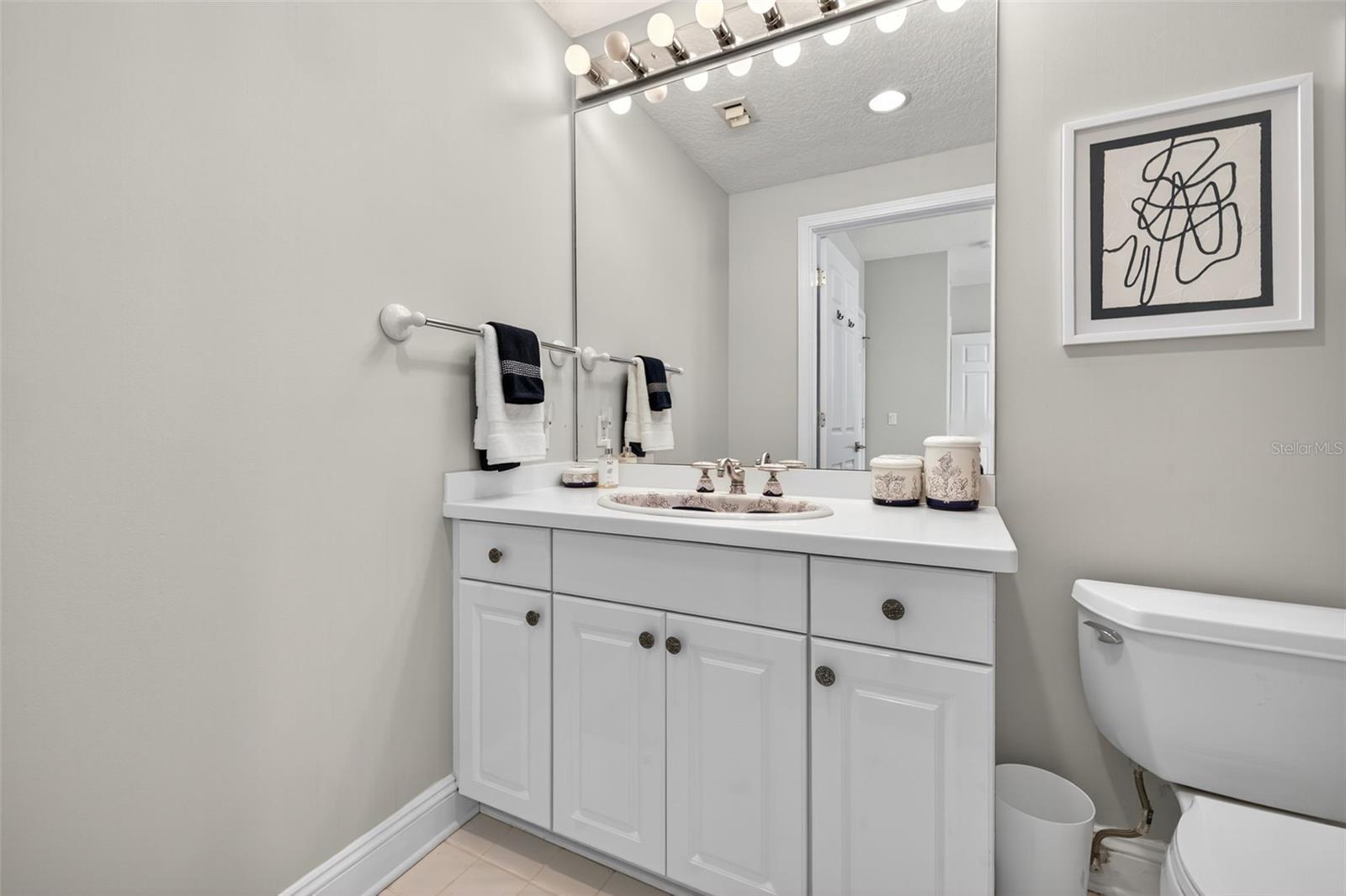 VINOY PLACE CONDO - Residential Lease