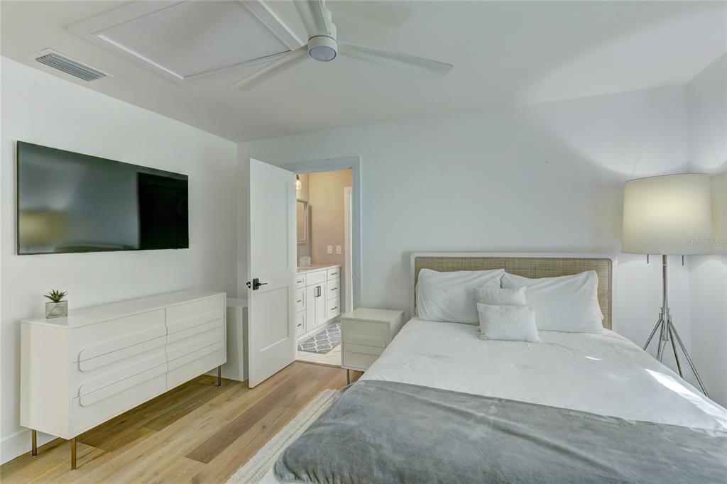 JOHNSON ESTATES - Residential