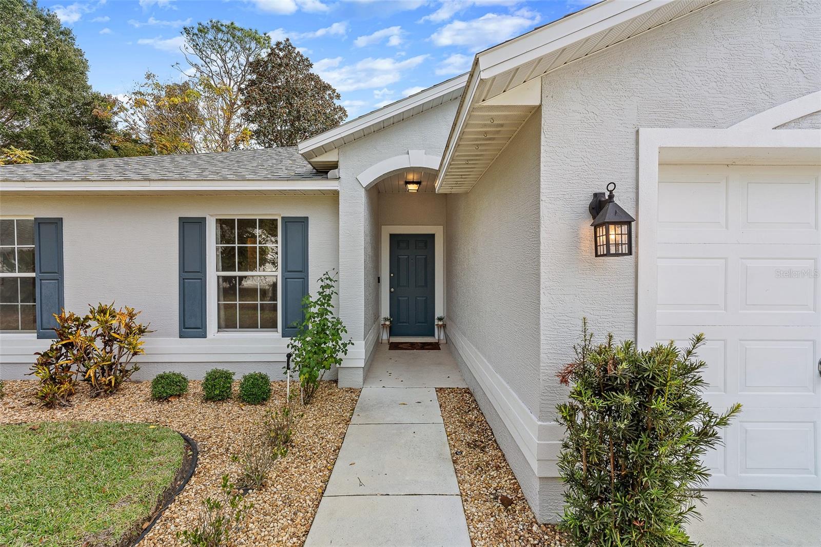 PINE LAKES - Residential