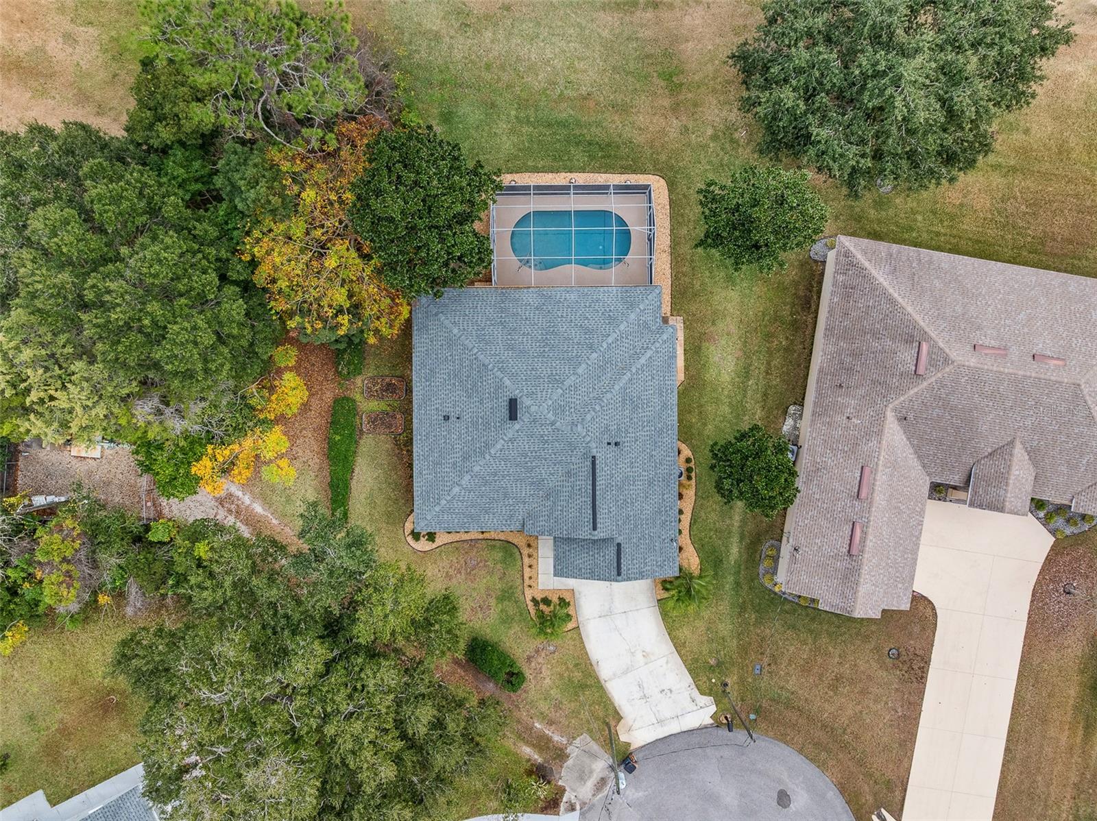 PINE LAKES - Residential