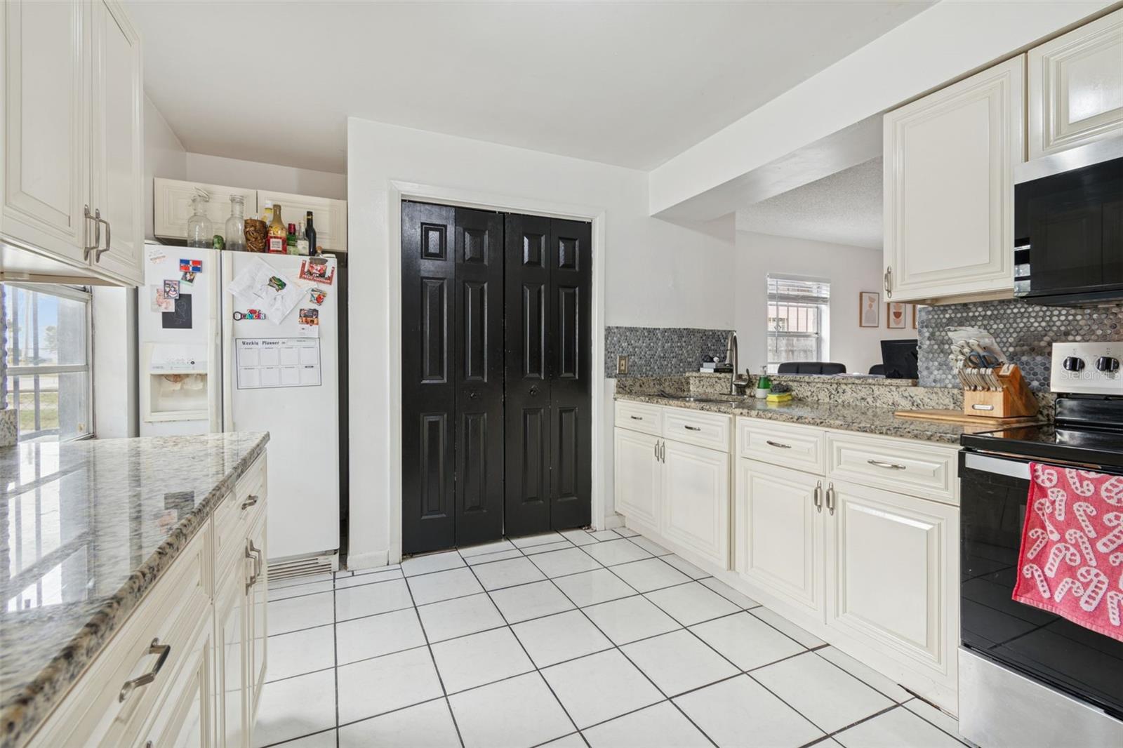 BELLMONT HEIGHTS - Residential