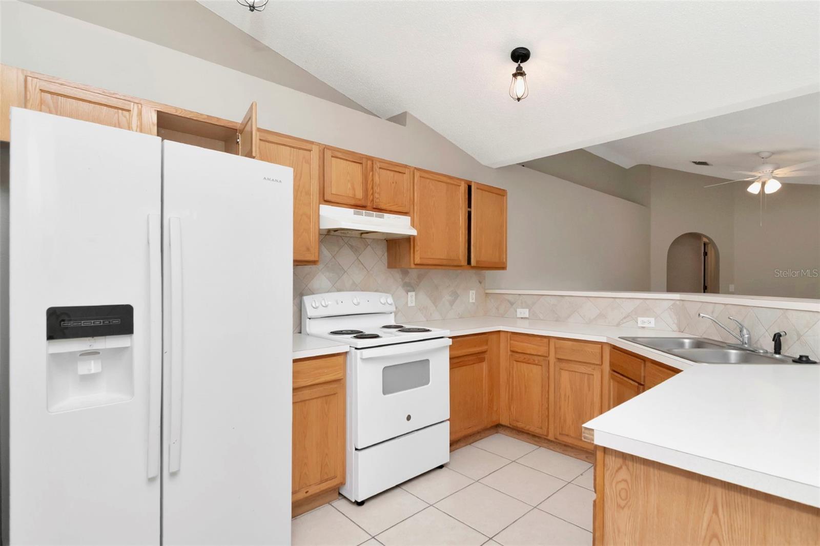 SPRING HILL - Residential