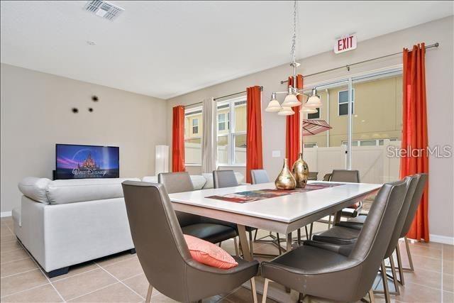 COMPASS BAY UN 4 - Residential