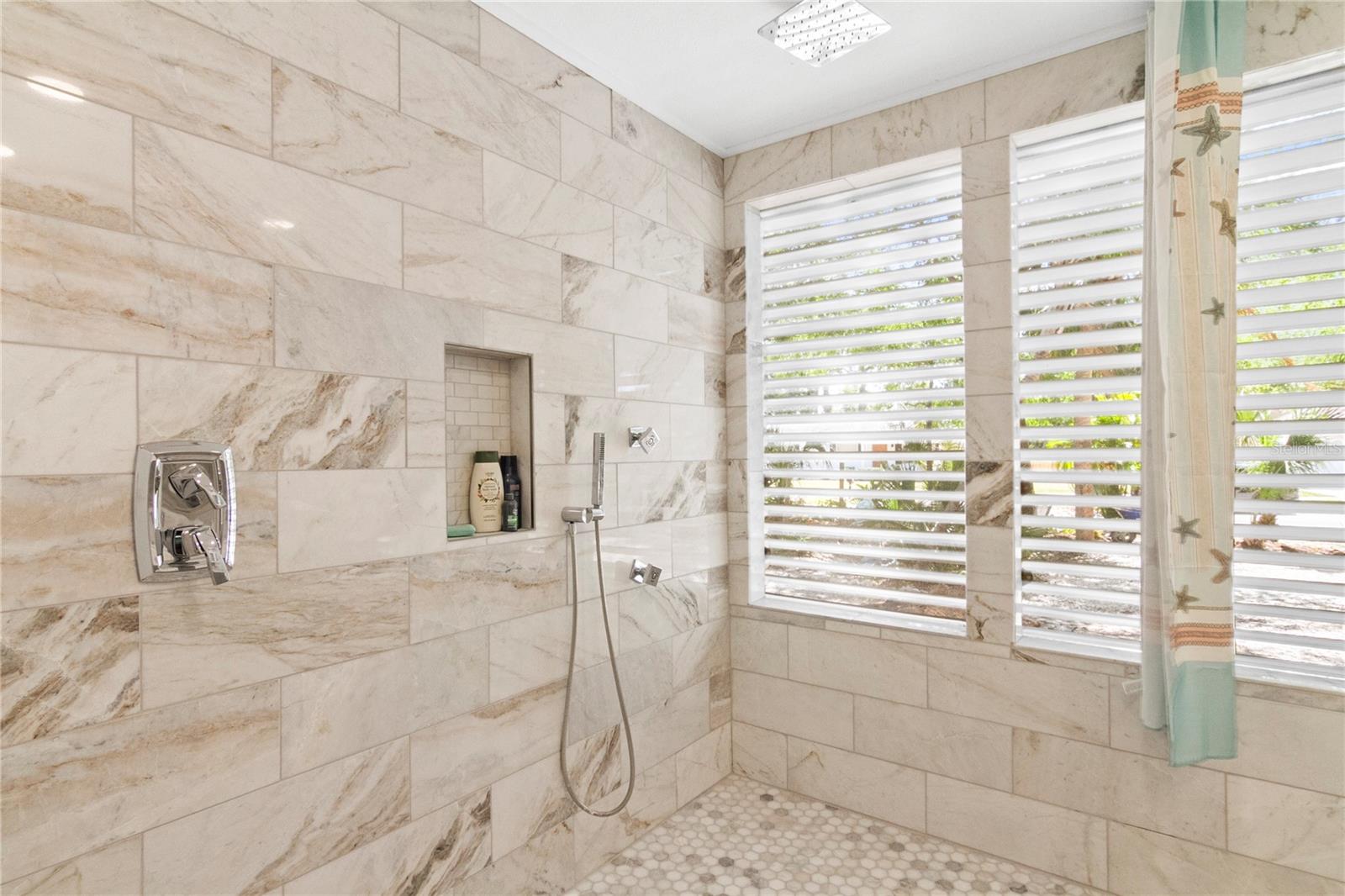 AVION OF - Residential