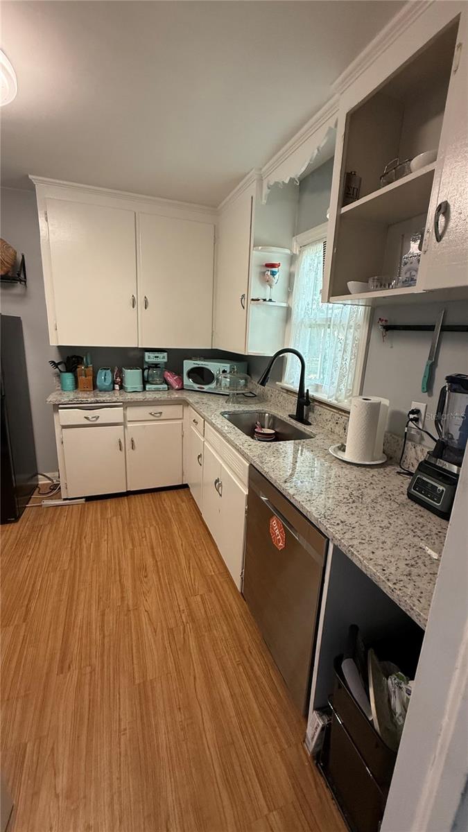 AVION OF - Residential