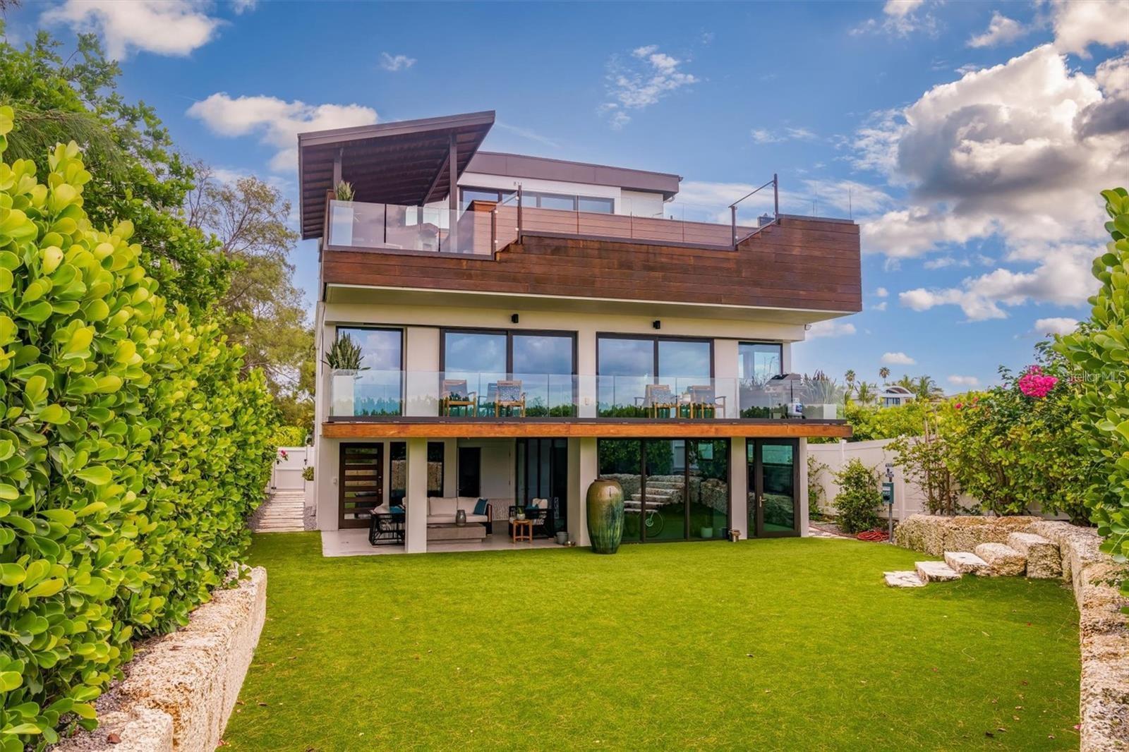 SHORE ACRES FIRST ADD - Residential