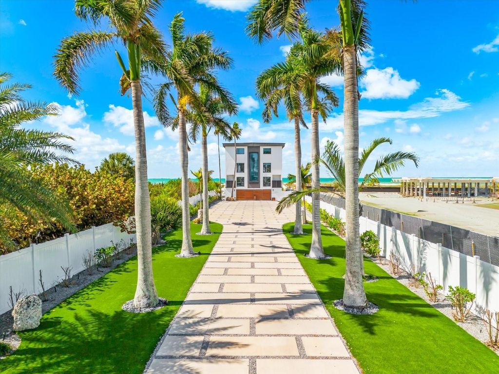 Photo of 811 N Shore Drive, Anna Maria, FL 34216 (MLS # A4684895)