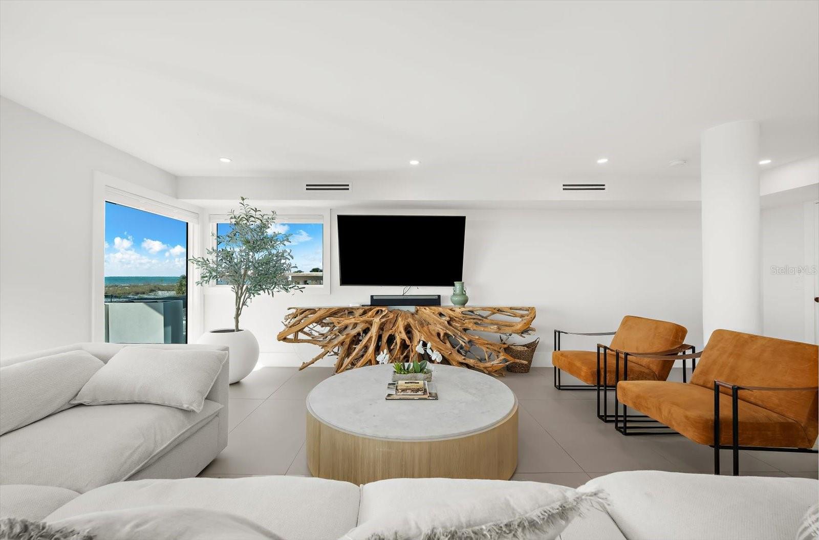 SHORE ACRES FIRST ADD - Residential