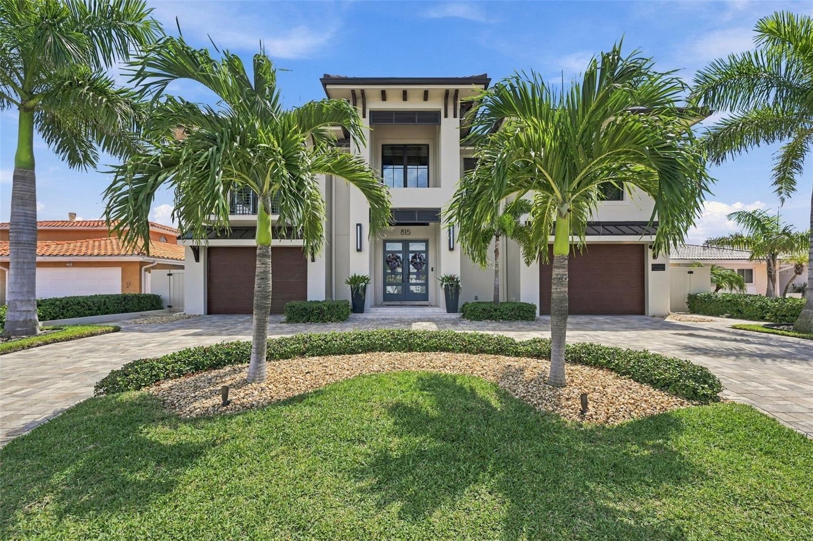 815 CAPRI BOULEVARD