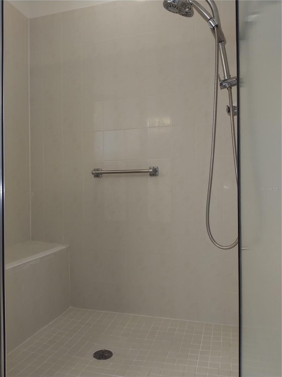 VILLAGES SUMTER - Residential Lease