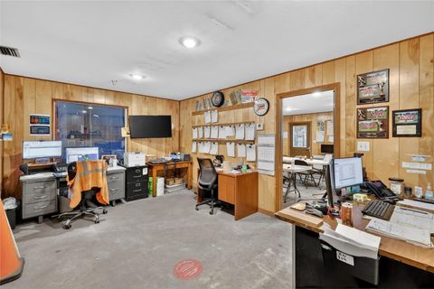 Tiny photo for 722 Duck Lake Road, Lady Lake, FL 32159 (MLS # G5111353)