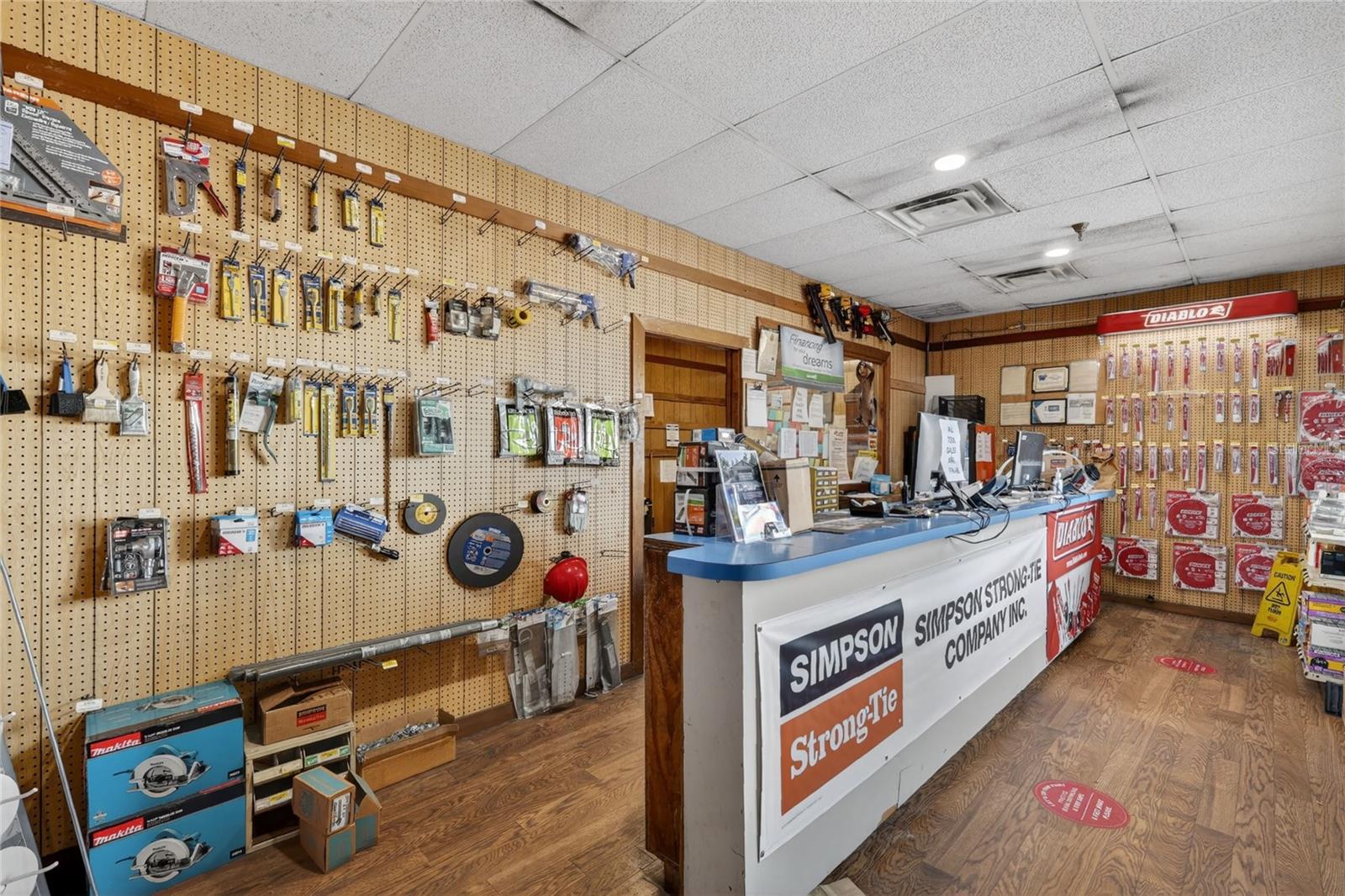 VILLAGES INDUST CENTER - Commercial Sale