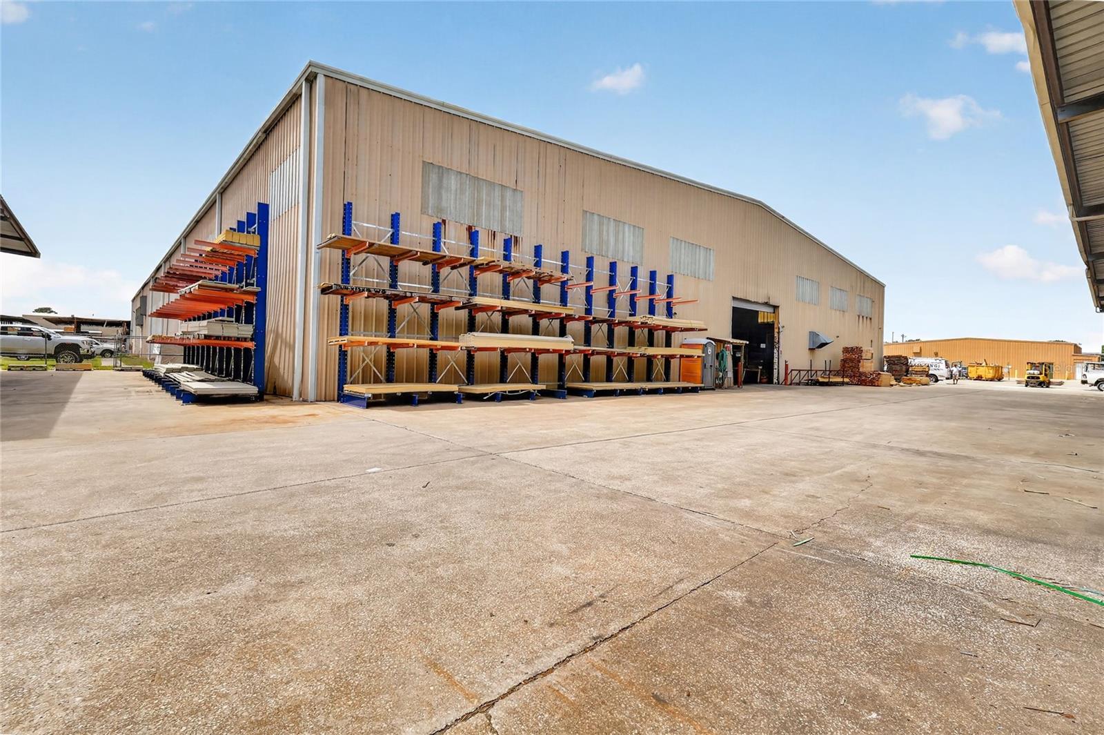 VILLAGES INDUST CENTER - Commercial Sale