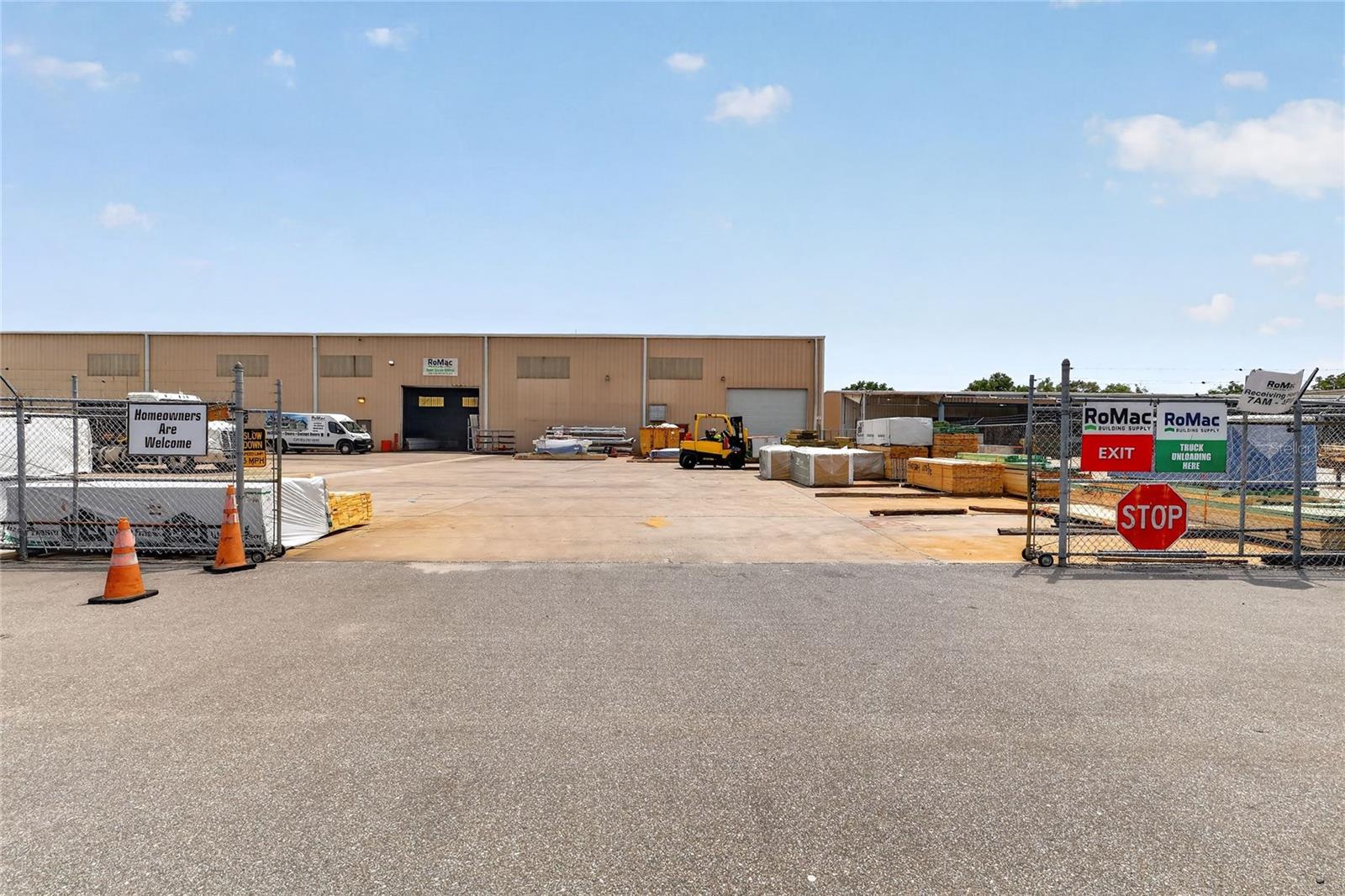 VILLAGES INDUST CENTER - Commercial Sale