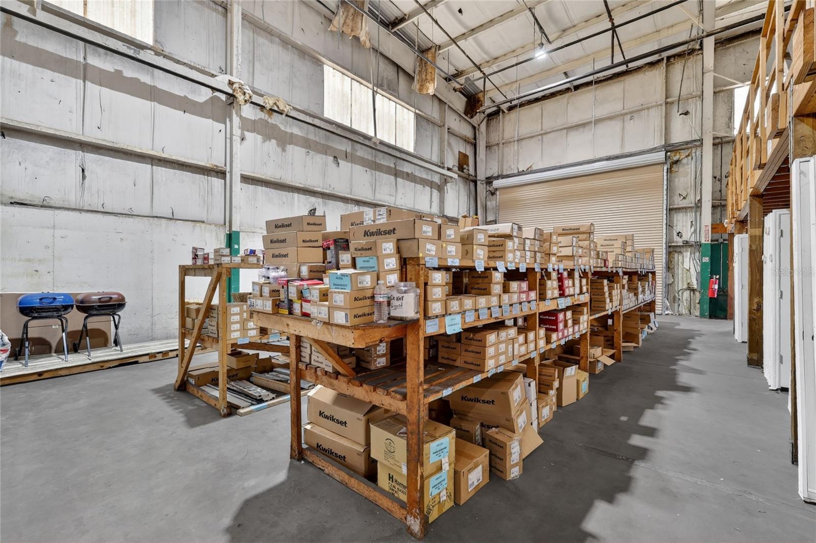 VILLAGES INDUST CENTER - Commercial Sale