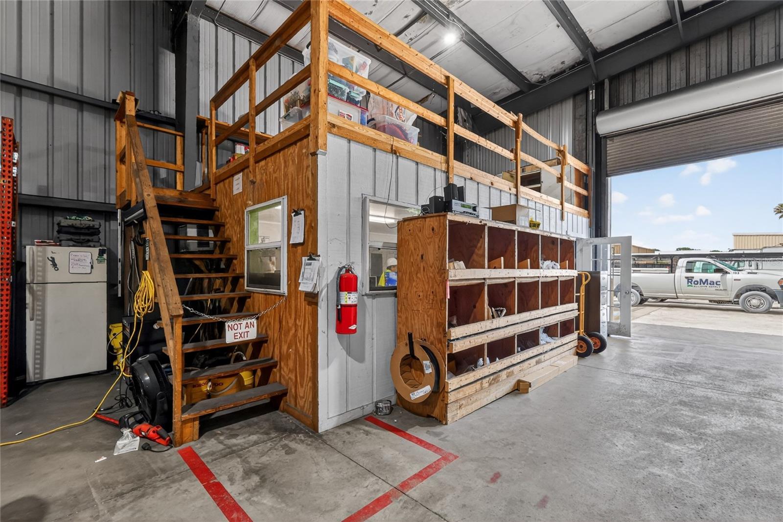 VILLAGES INDUST CENTER - Commercial Sale