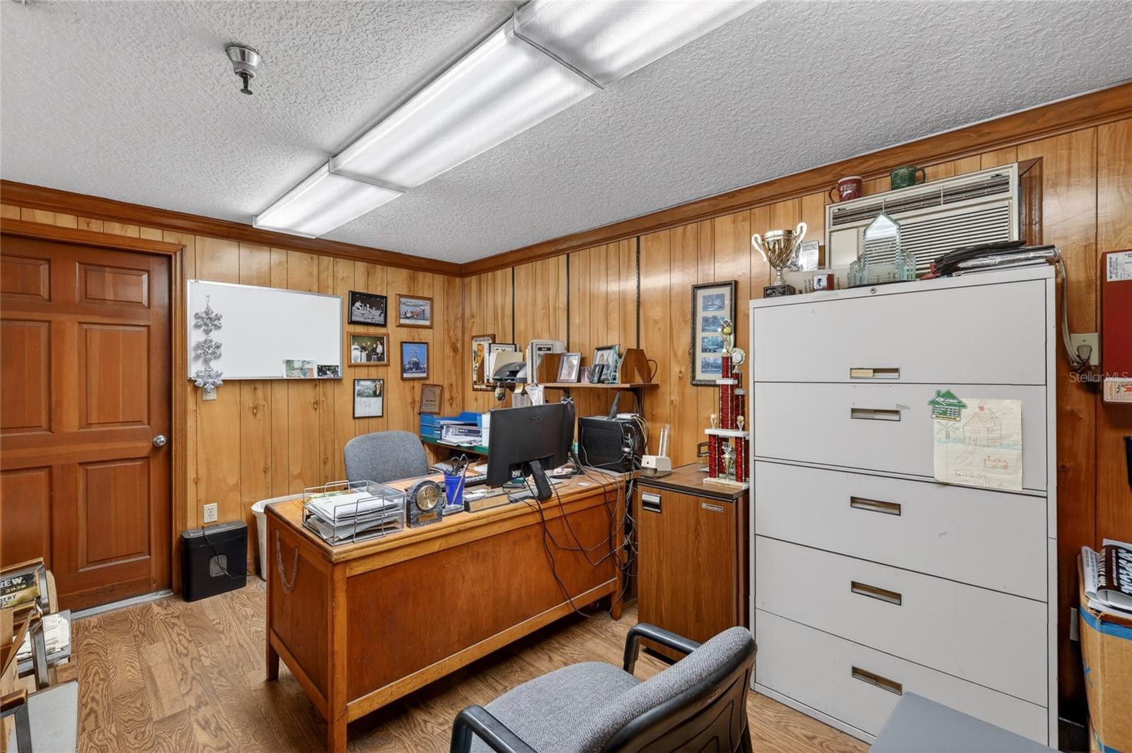 VILLAGES INDUST CENTER - Commercial Sale