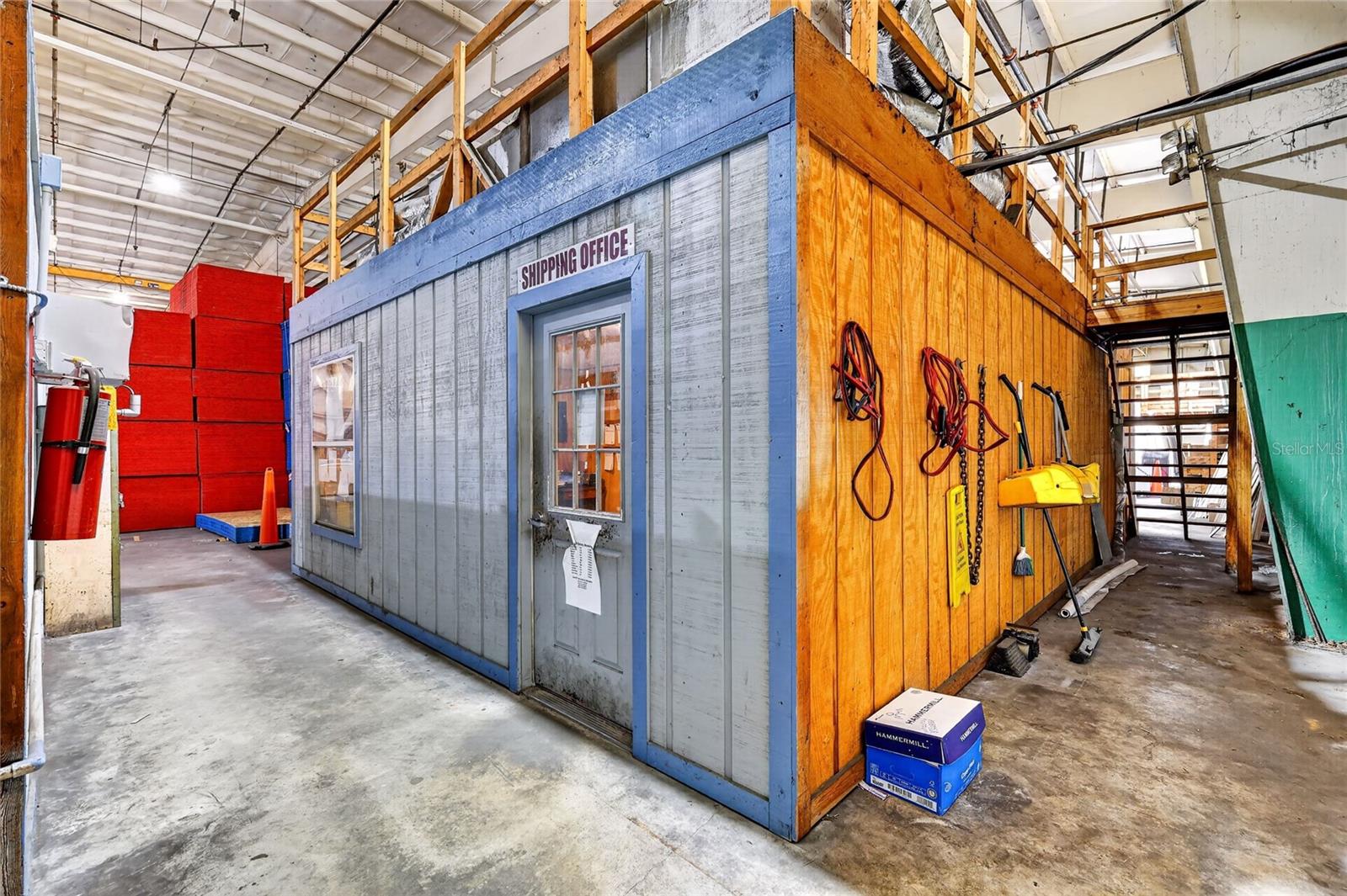 VILLAGES INDUST CENTER - Commercial Sale