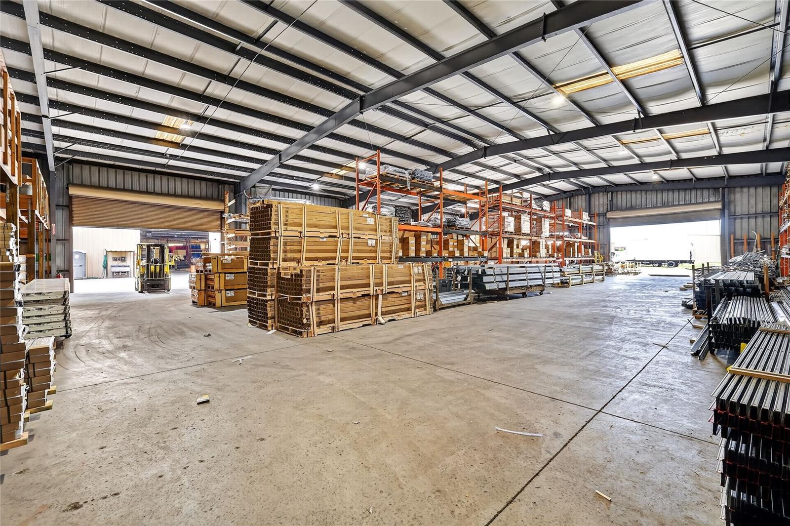 VILLAGES INDUST CENTER - Commercial Sale