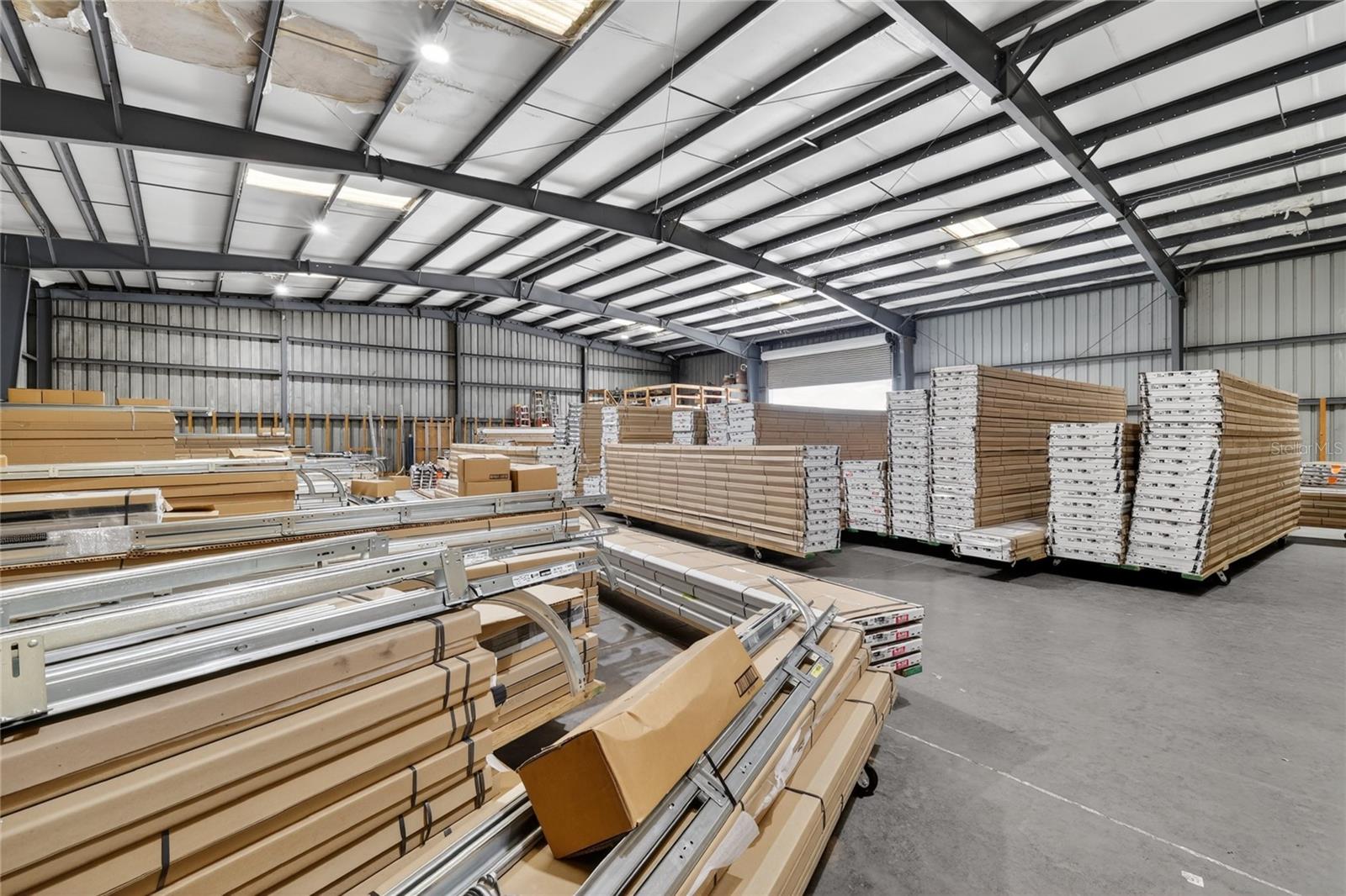 VILLAGES INDUST CENTER - Commercial Sale