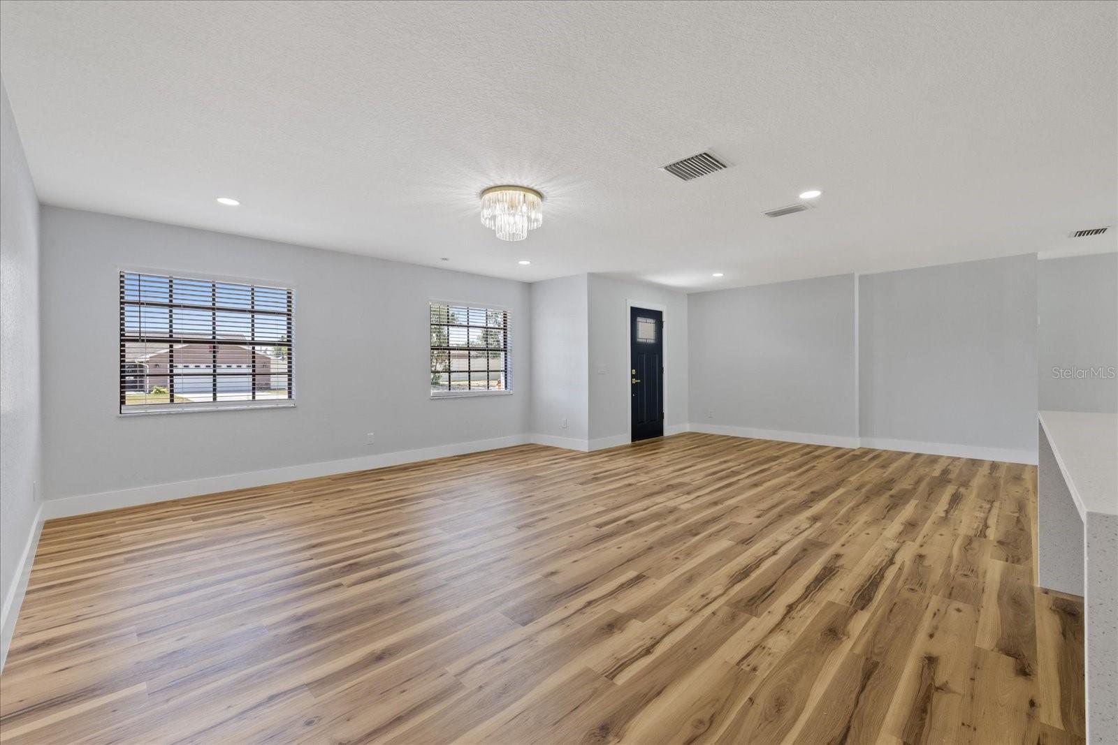 12018 LINDEN DRIVE