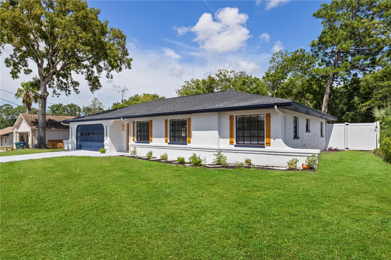 12018 LINDEN DRIVE