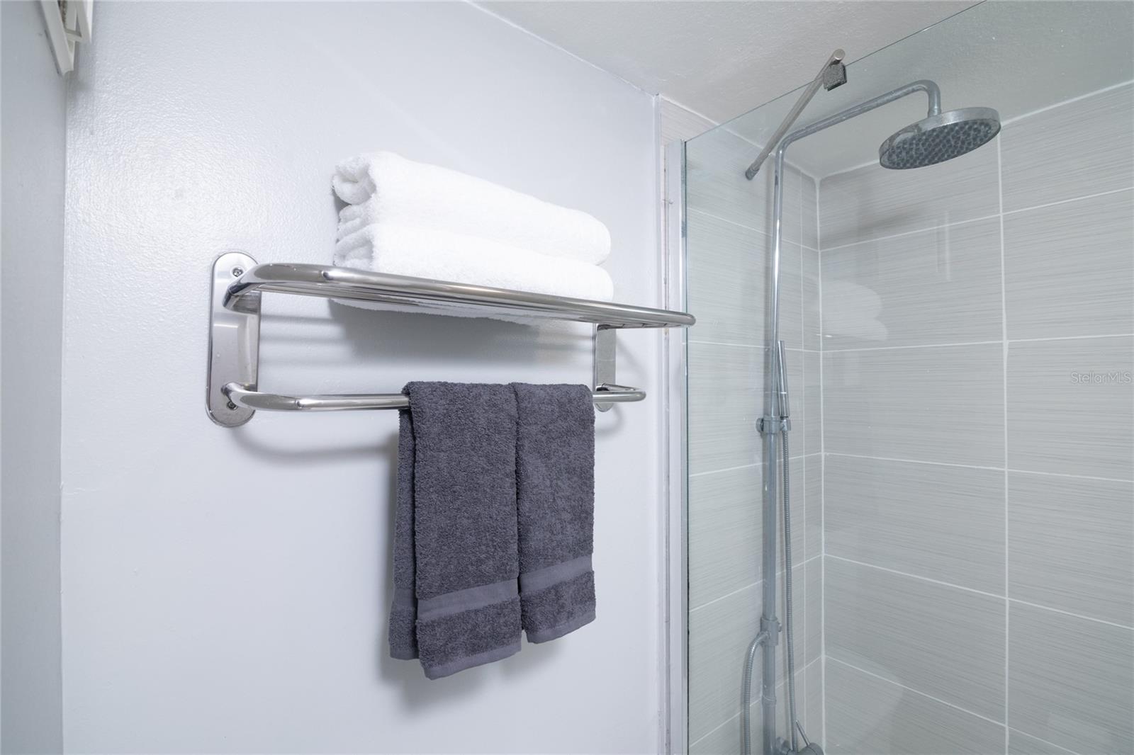 LEGACY GRAND EAST GATE CONDO - Residential