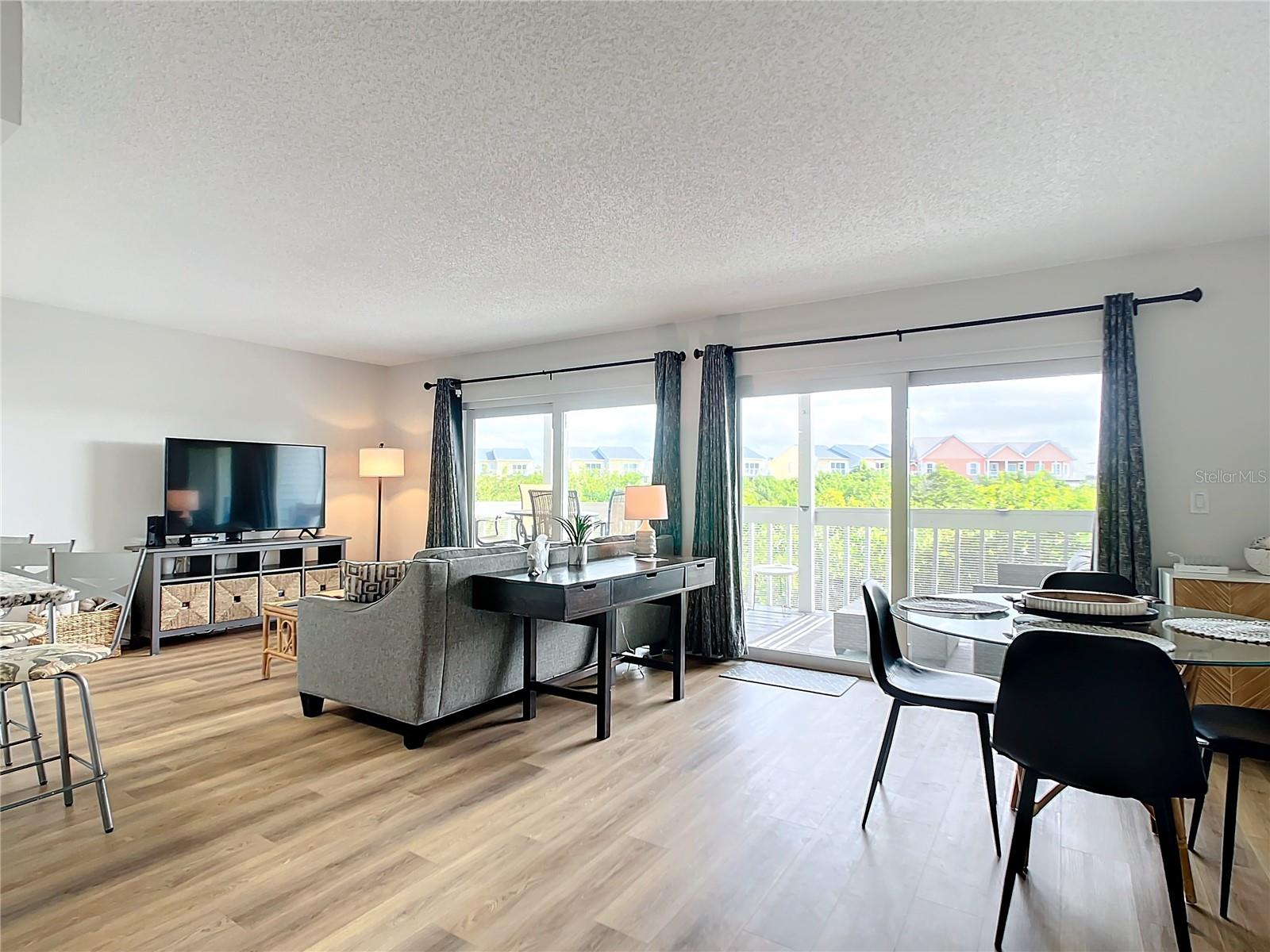 INTERCOASTAL THE CONDO - Residential
