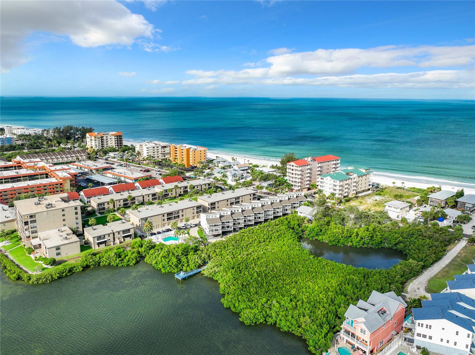INTERCOASTAL THE CONDO - Residential