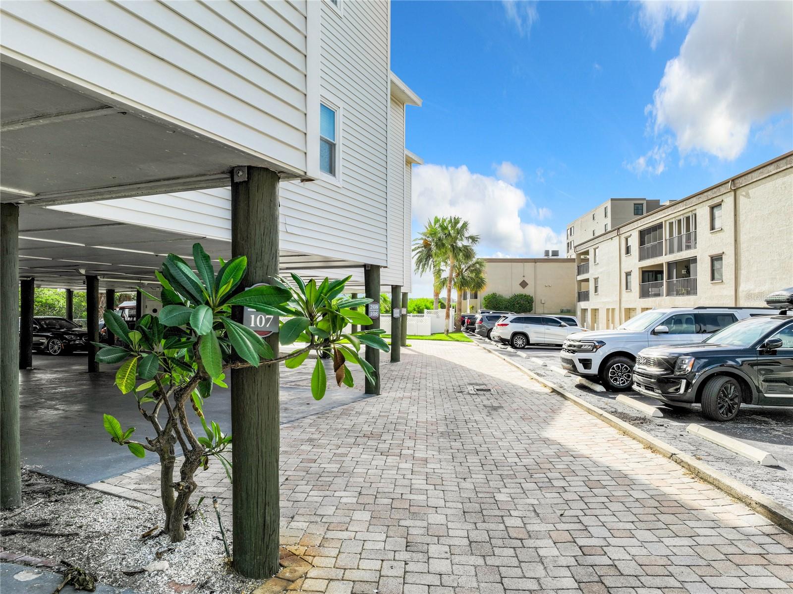 INTERCOASTAL THE CONDO - Residential