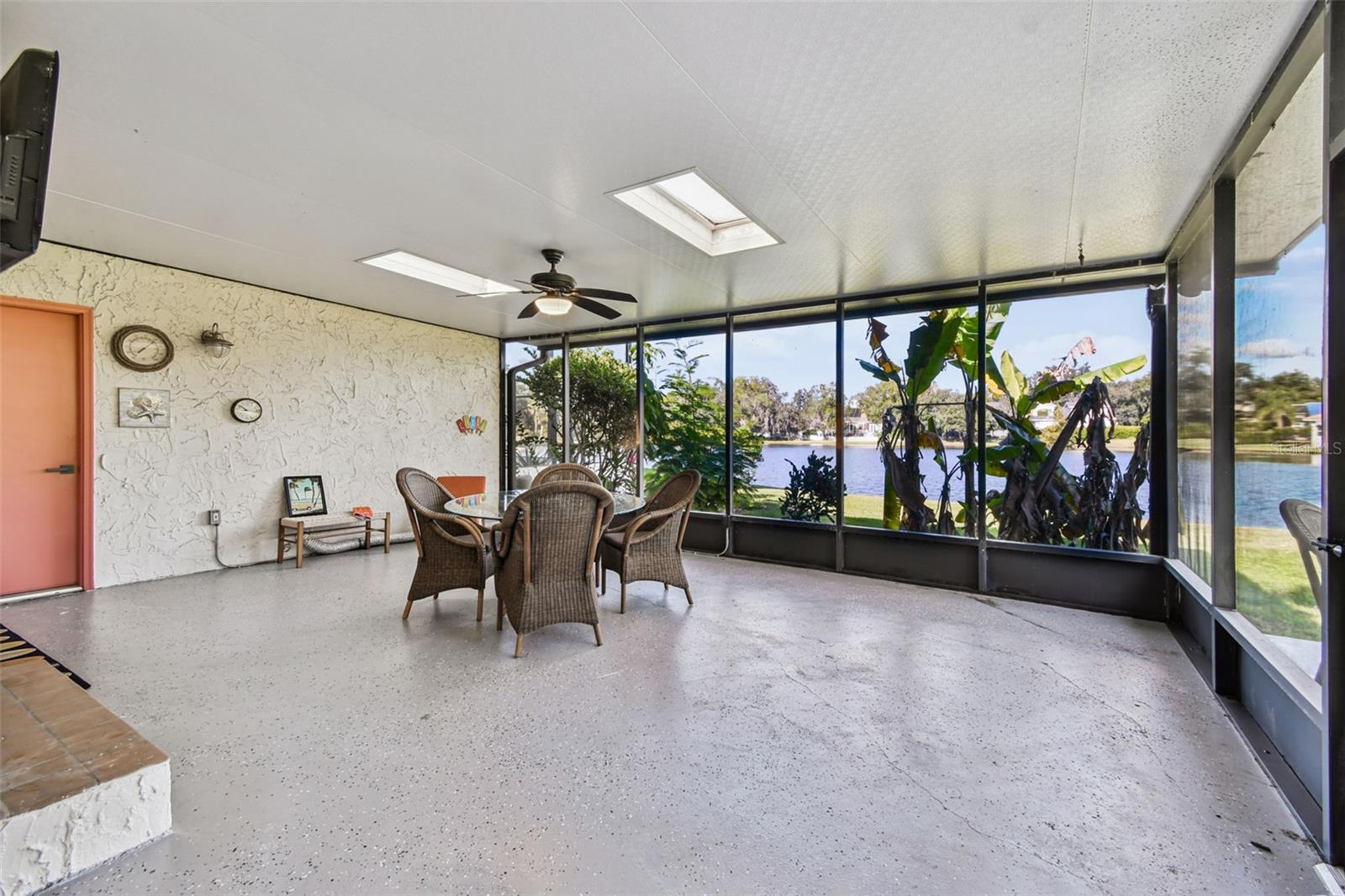 SADDLEBROOK GOLF COUNTRY CLUB - Residential