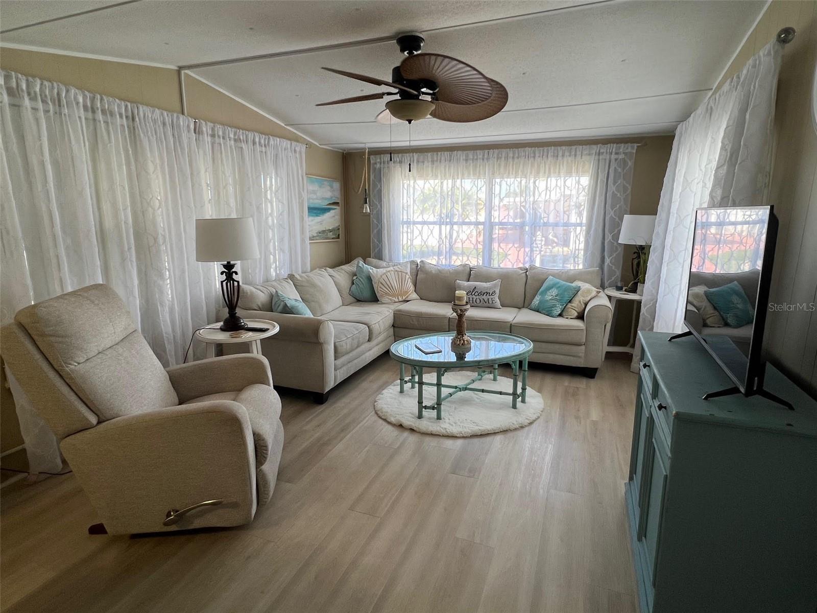 LAKE HIGHLANDER MOBILE HOME PARK UNREC - Residential