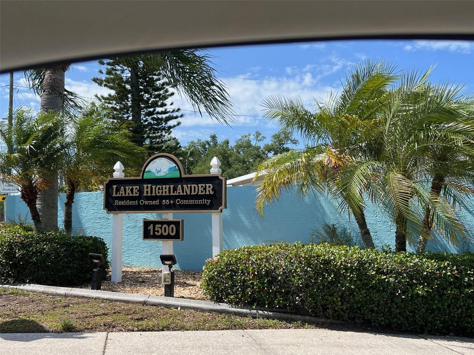 LAKE HIGHLANDER MOBILE HOME PARK UNREC - Residential