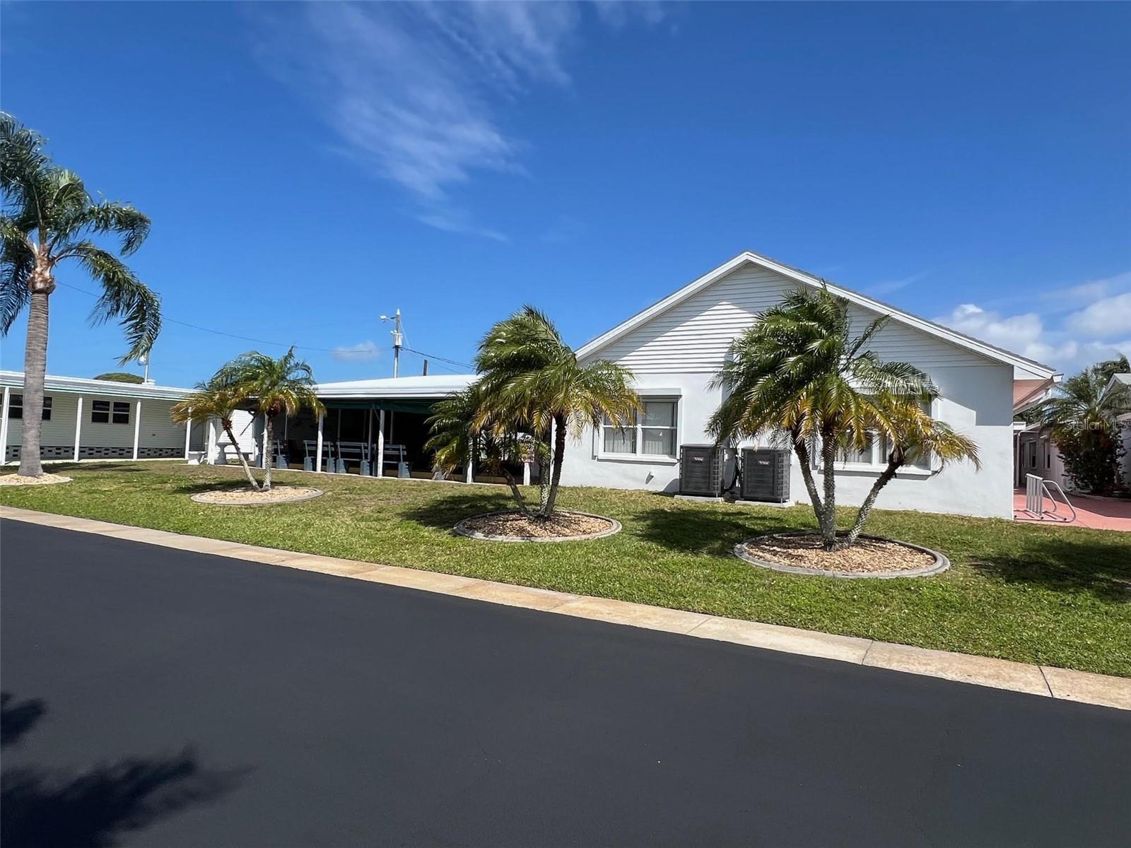 LAKE HIGHLANDER MOBILE HOME PARK UNREC - Residential