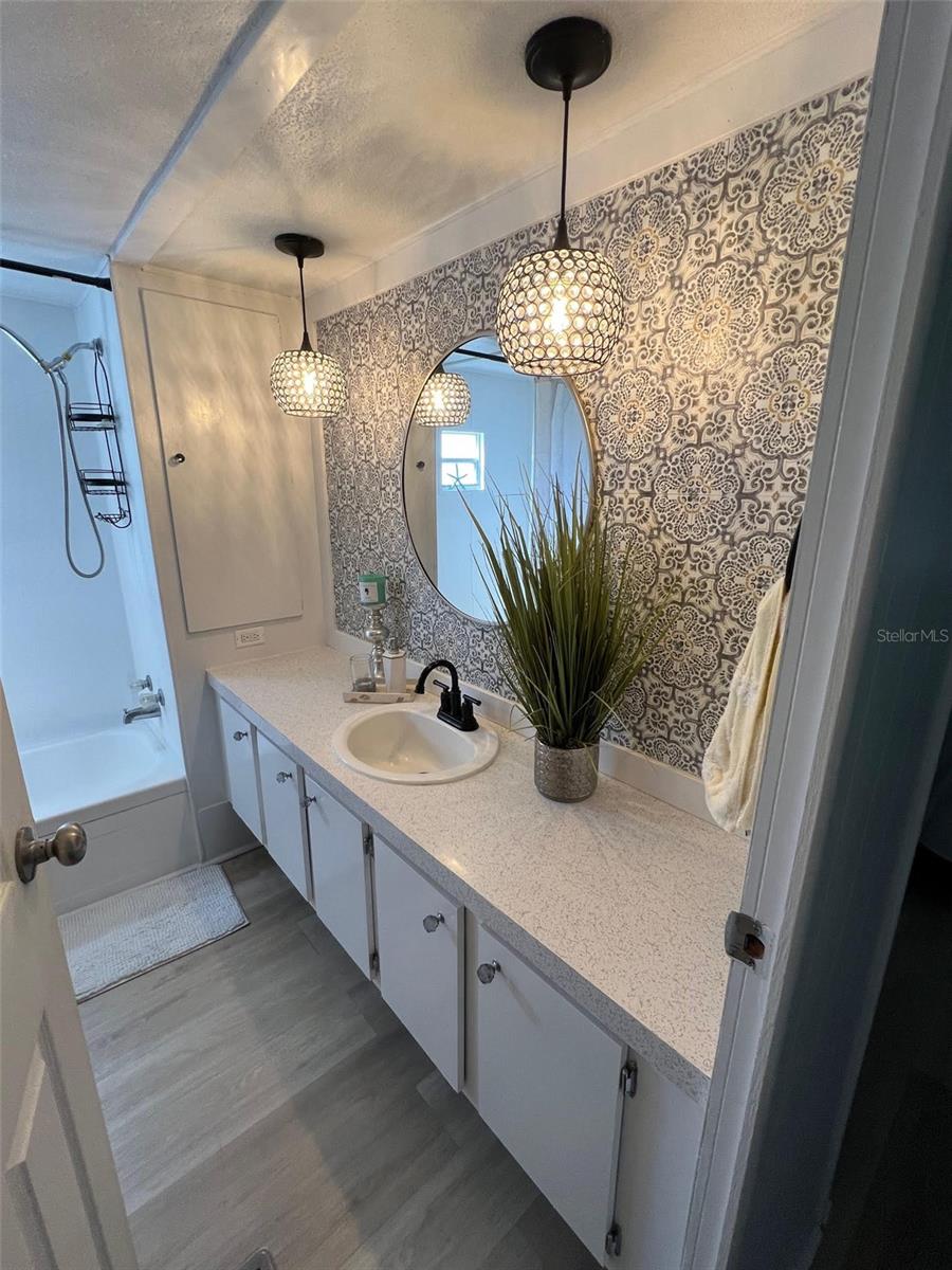 LAKE HIGHLANDER MOBILE HOME PARK UNREC - Residential