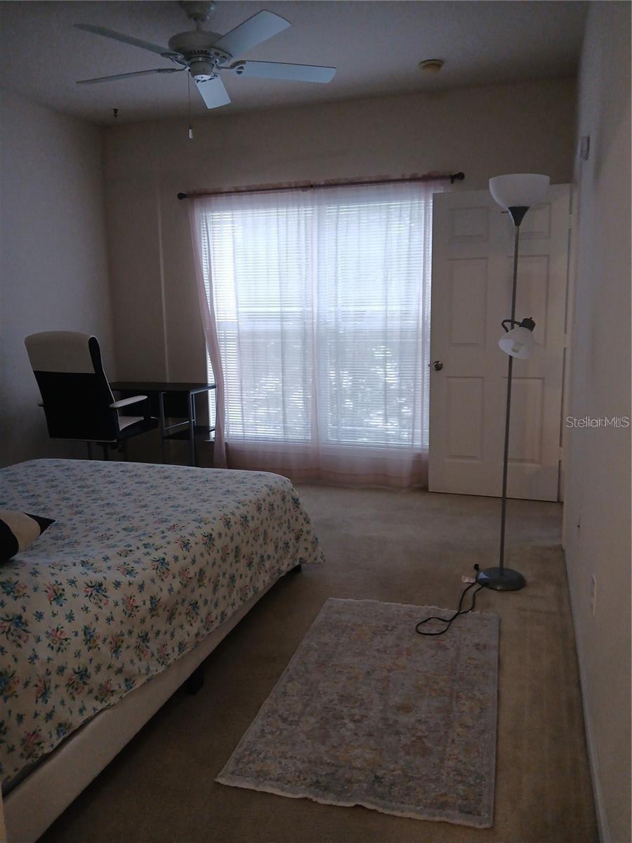 RESIDENCE AT RENAISSANCE - Residential Lease