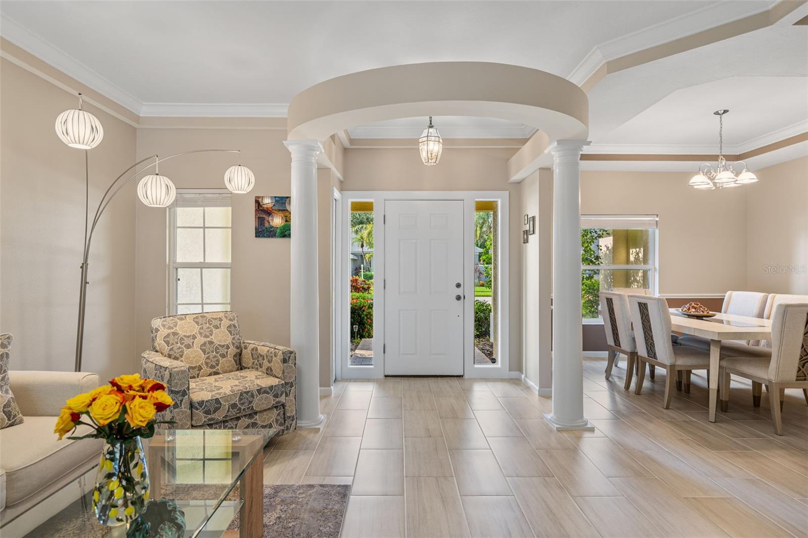 BAY OAKS ESTATES - Residential Lease