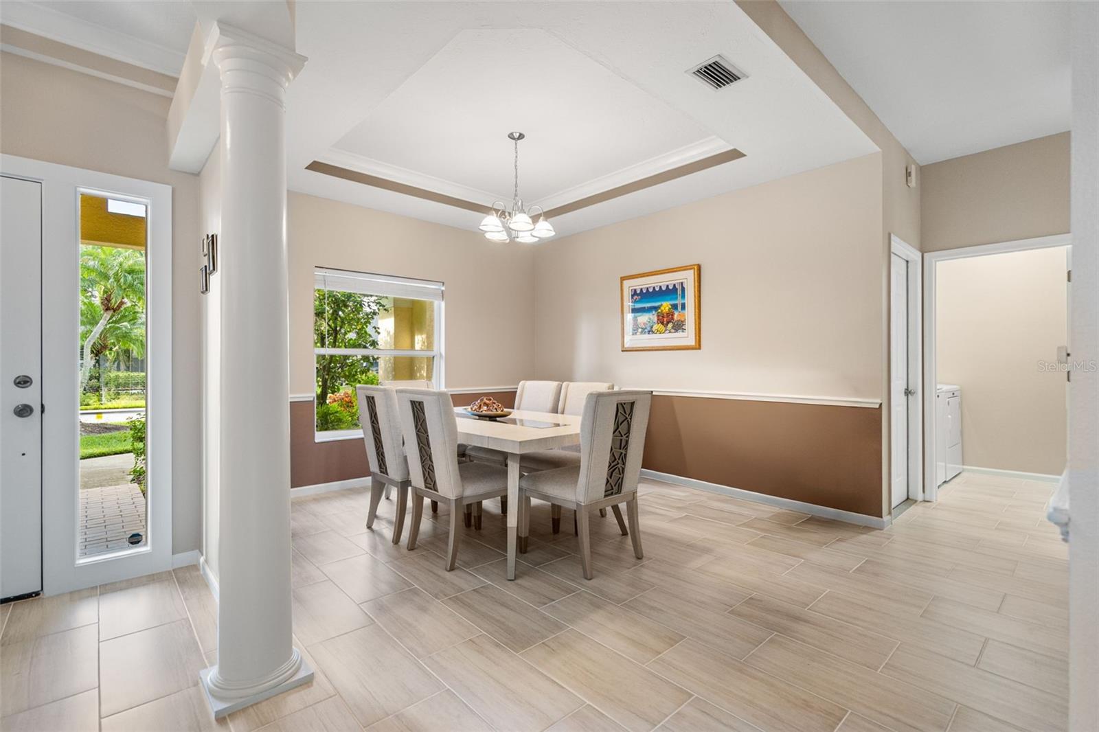 BAY OAKS ESTATES - Residential Lease