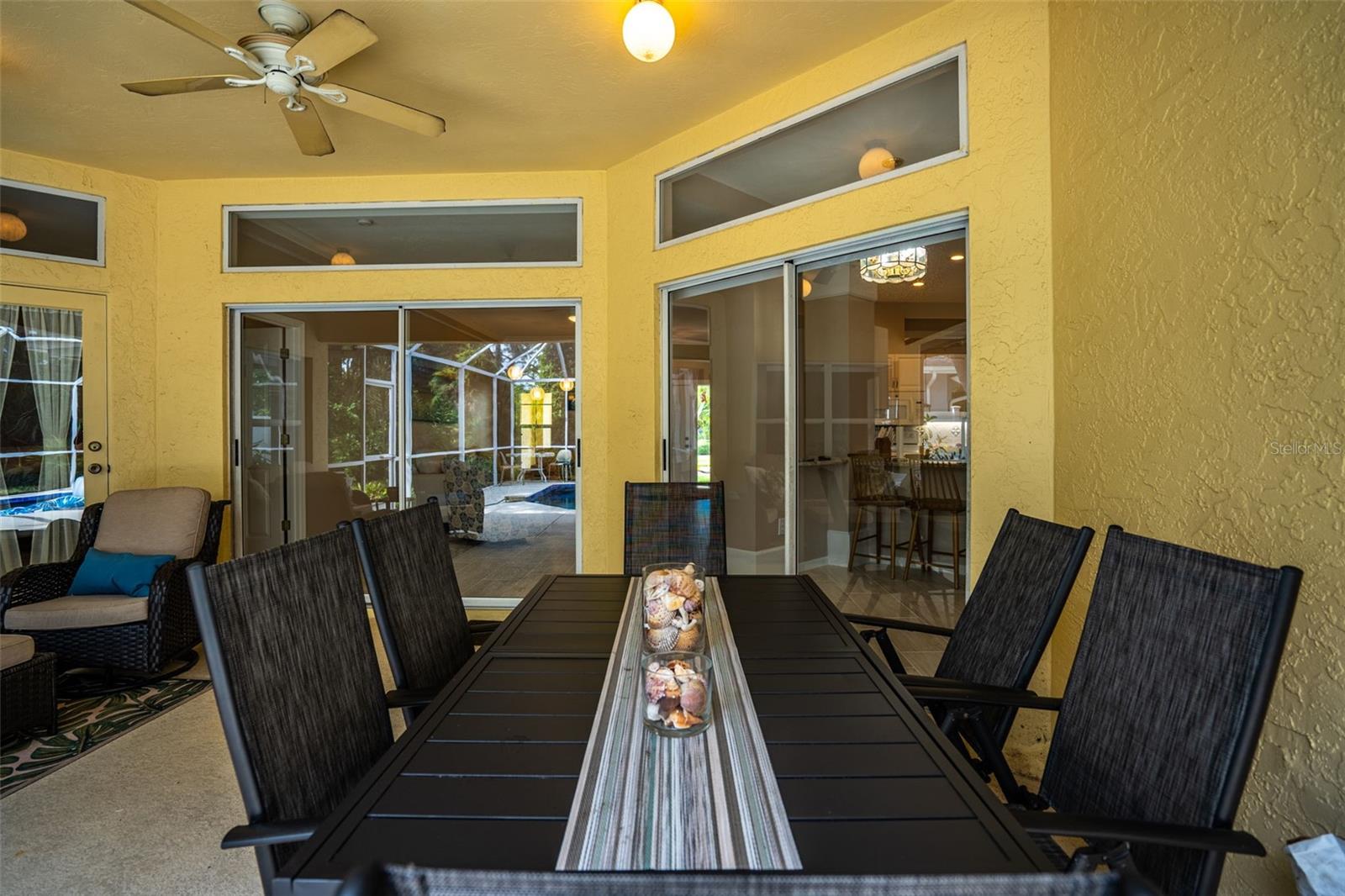BAY OAKS ESTATES - Residential Lease