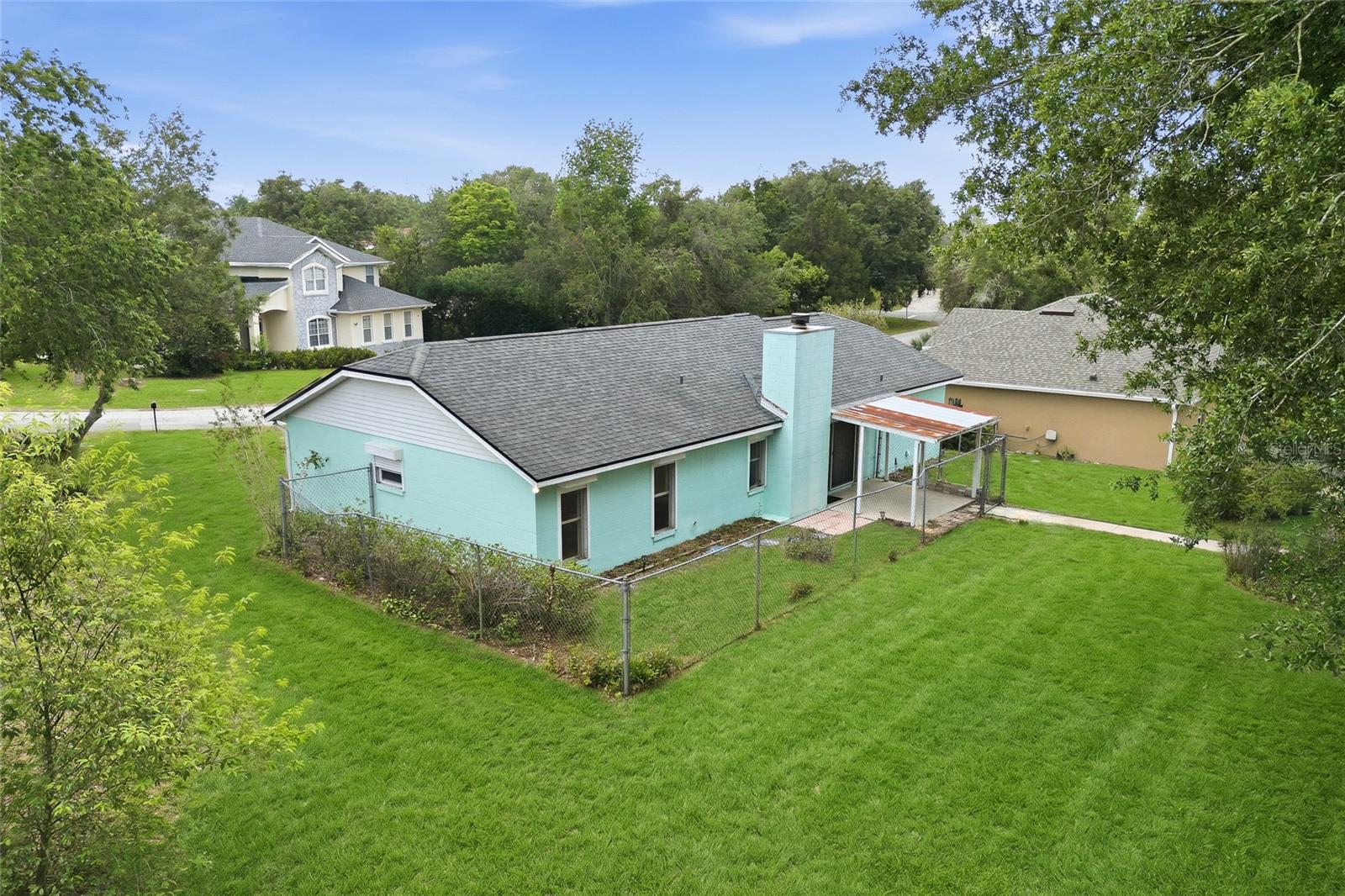 DELTON LAKES UN 04 - Residential