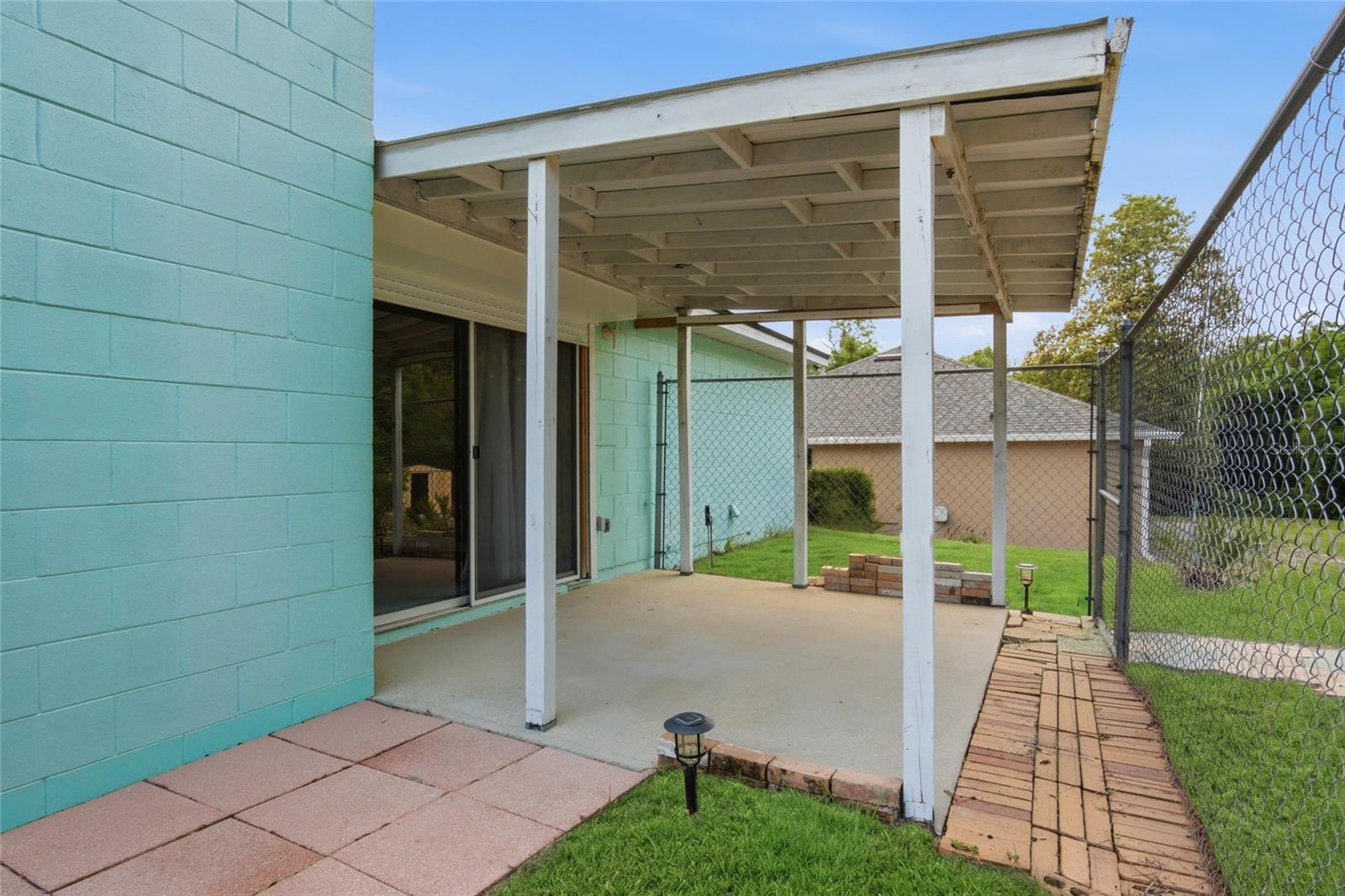 DELTON LAKES UN 04 - Residential