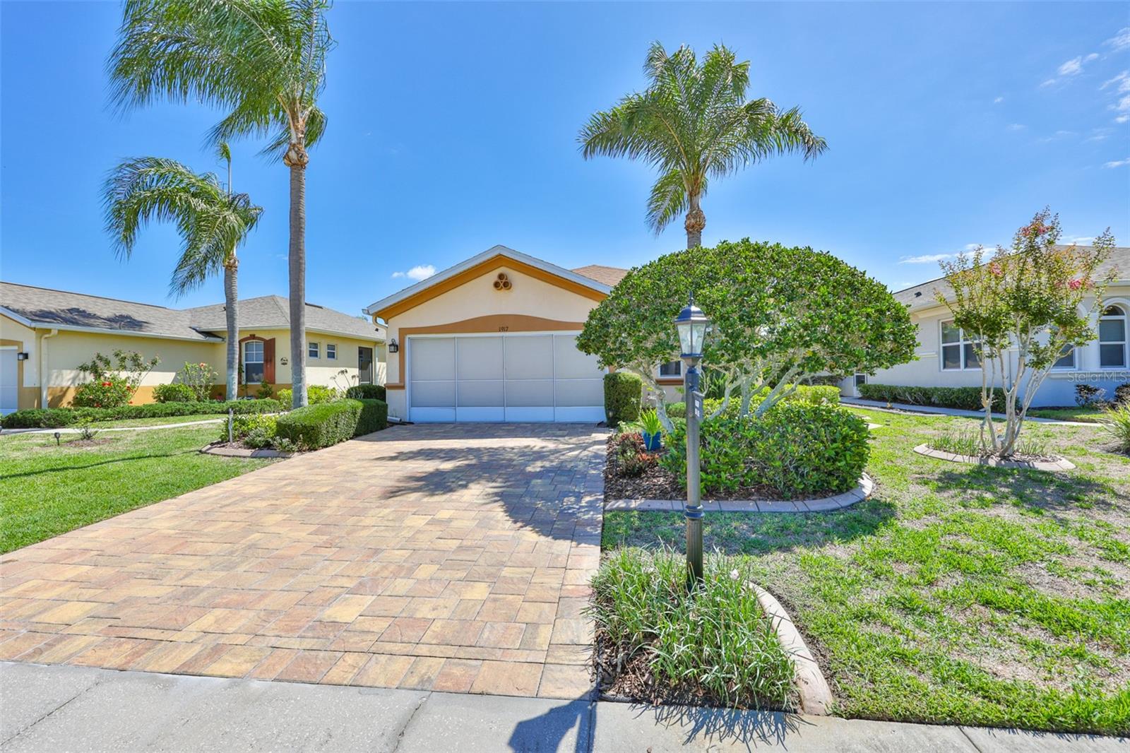 1917 STERLING GLEN COURT