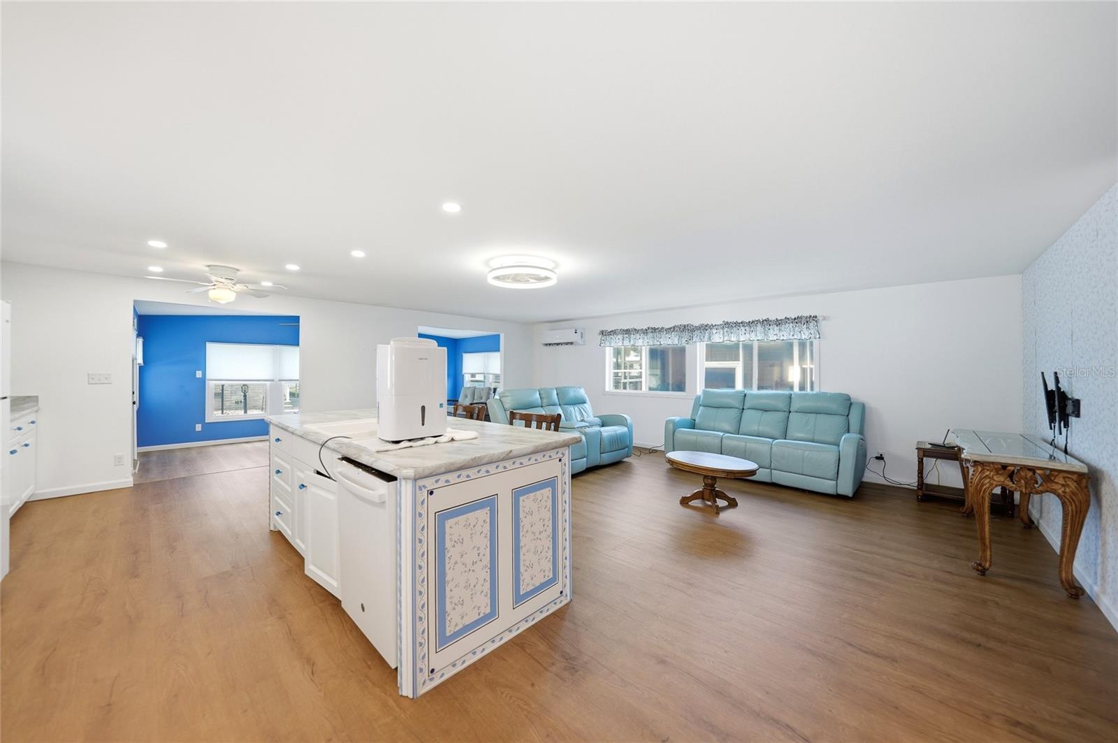 EAGLE POINT MHP - Residential