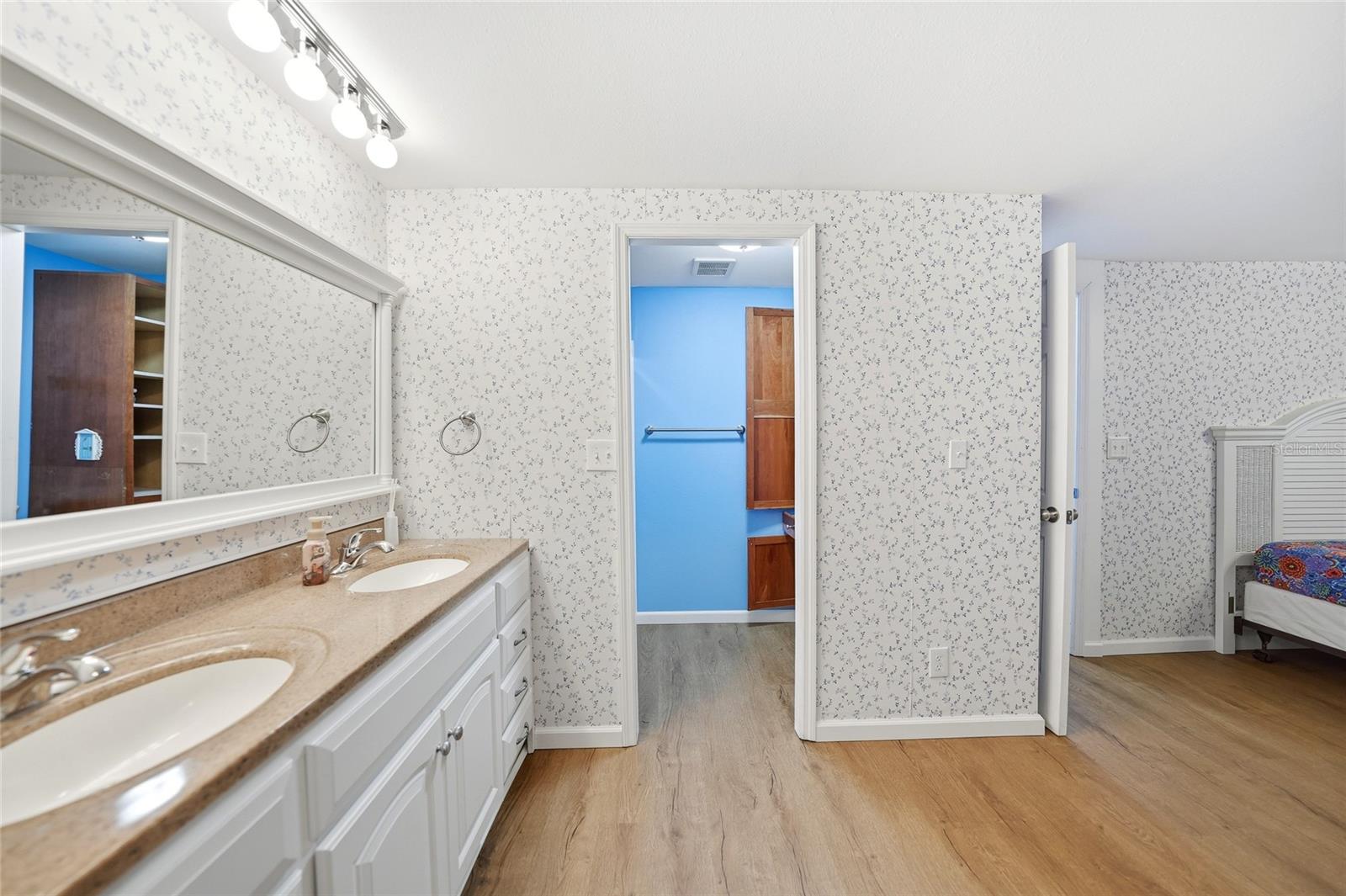 EAGLE POINT MHP - Residential