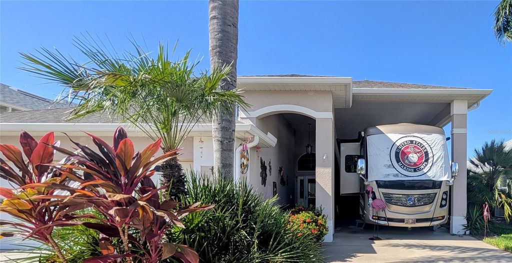 Photo of 16543 Citrus Parkway, Clermont, FL 34714 (MLS # O6345058)