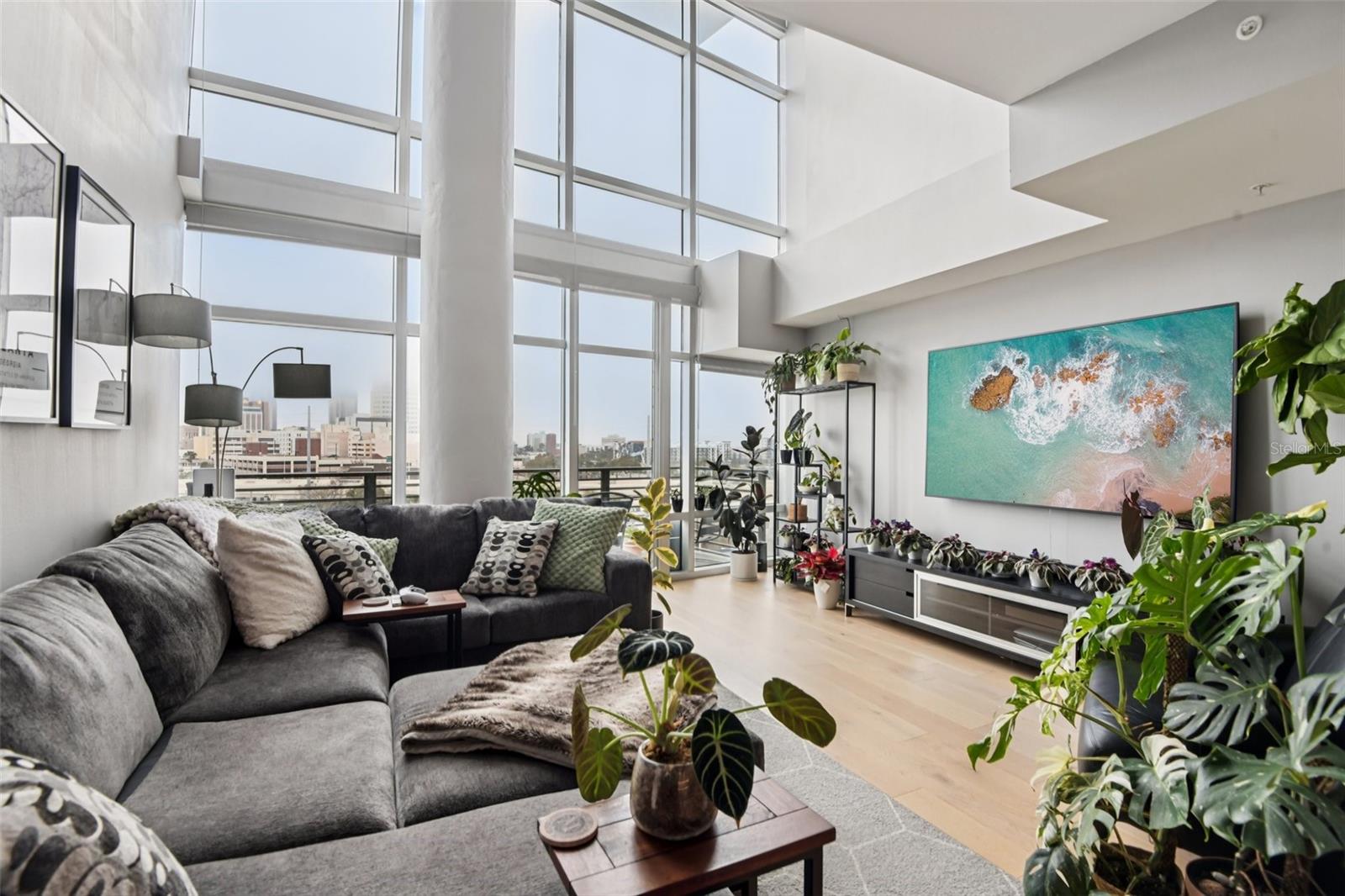 GRAND CENTRAL AT KENNEDY RESID - Residential