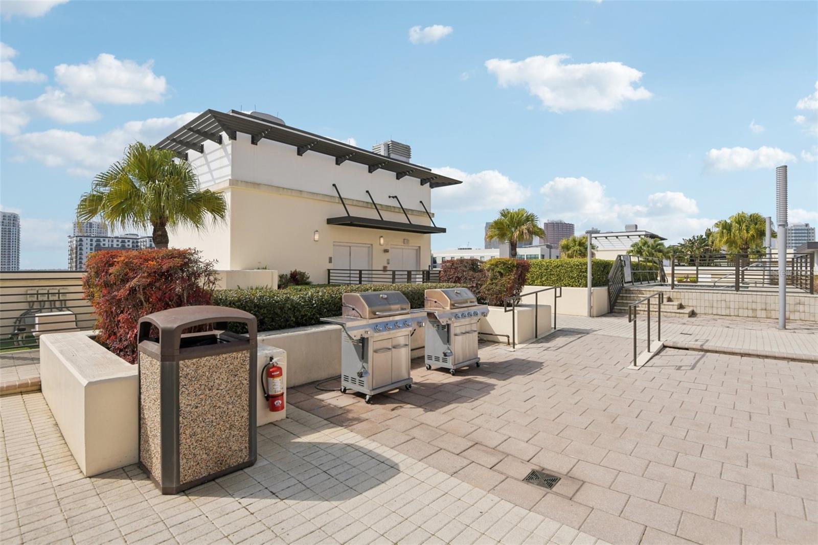 GRAND CENTRAL AT KENNEDY RESID - Residential