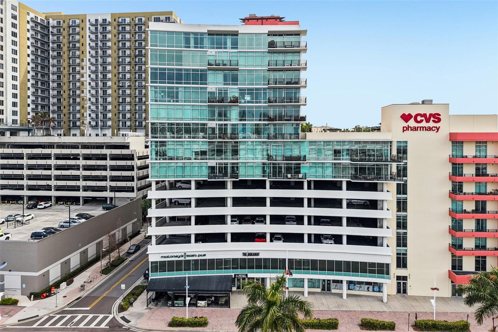 GRAND CENTRAL AT KENNEDY RESID - Residential